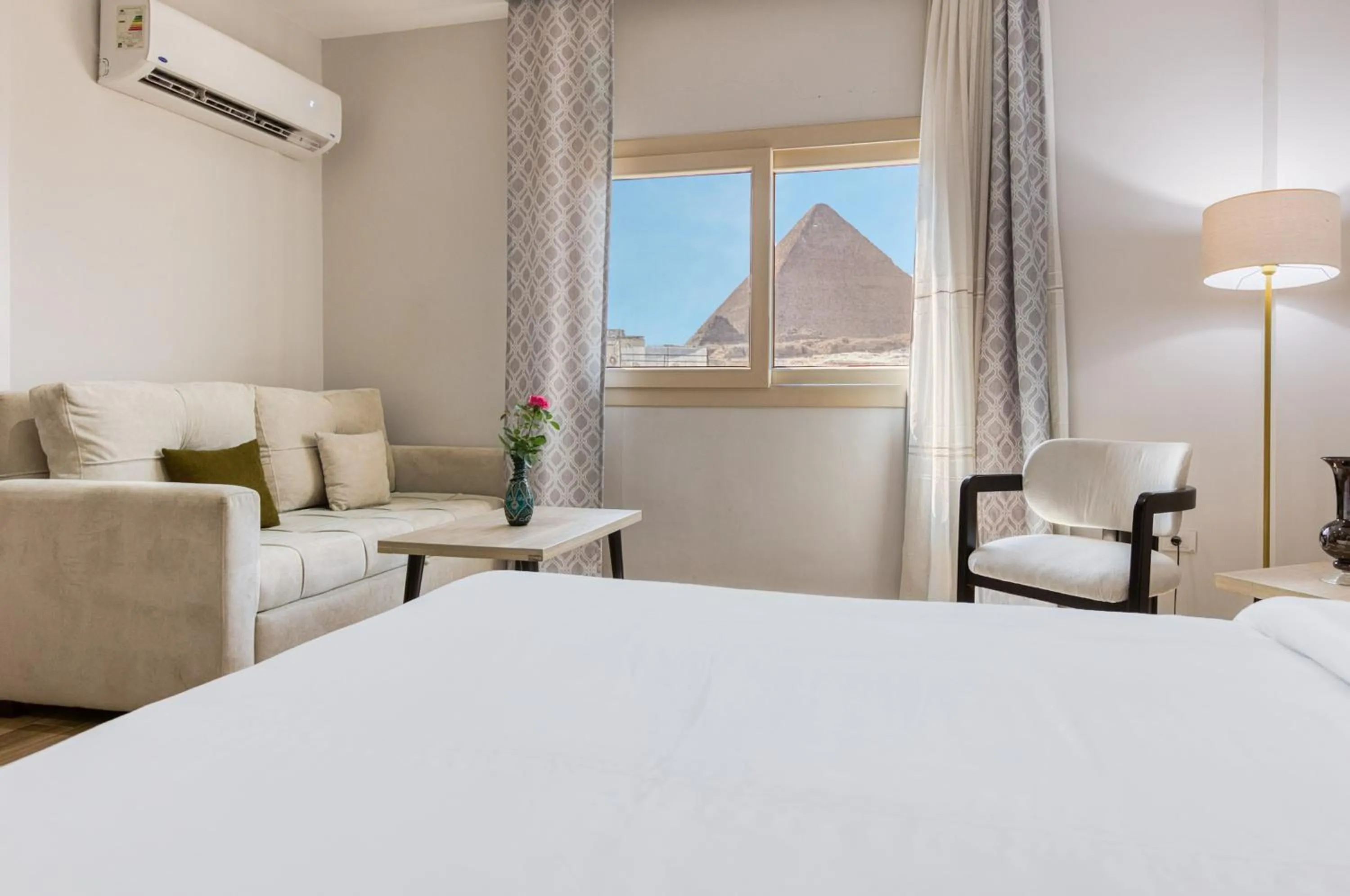 Bed in AL Farida Boutique Pyramids