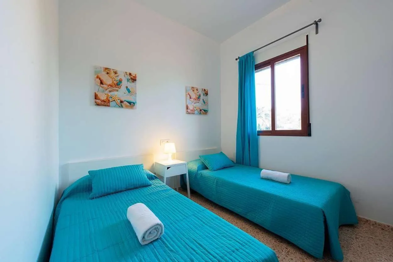 Bed in Villa Ambar - PlusHolidays