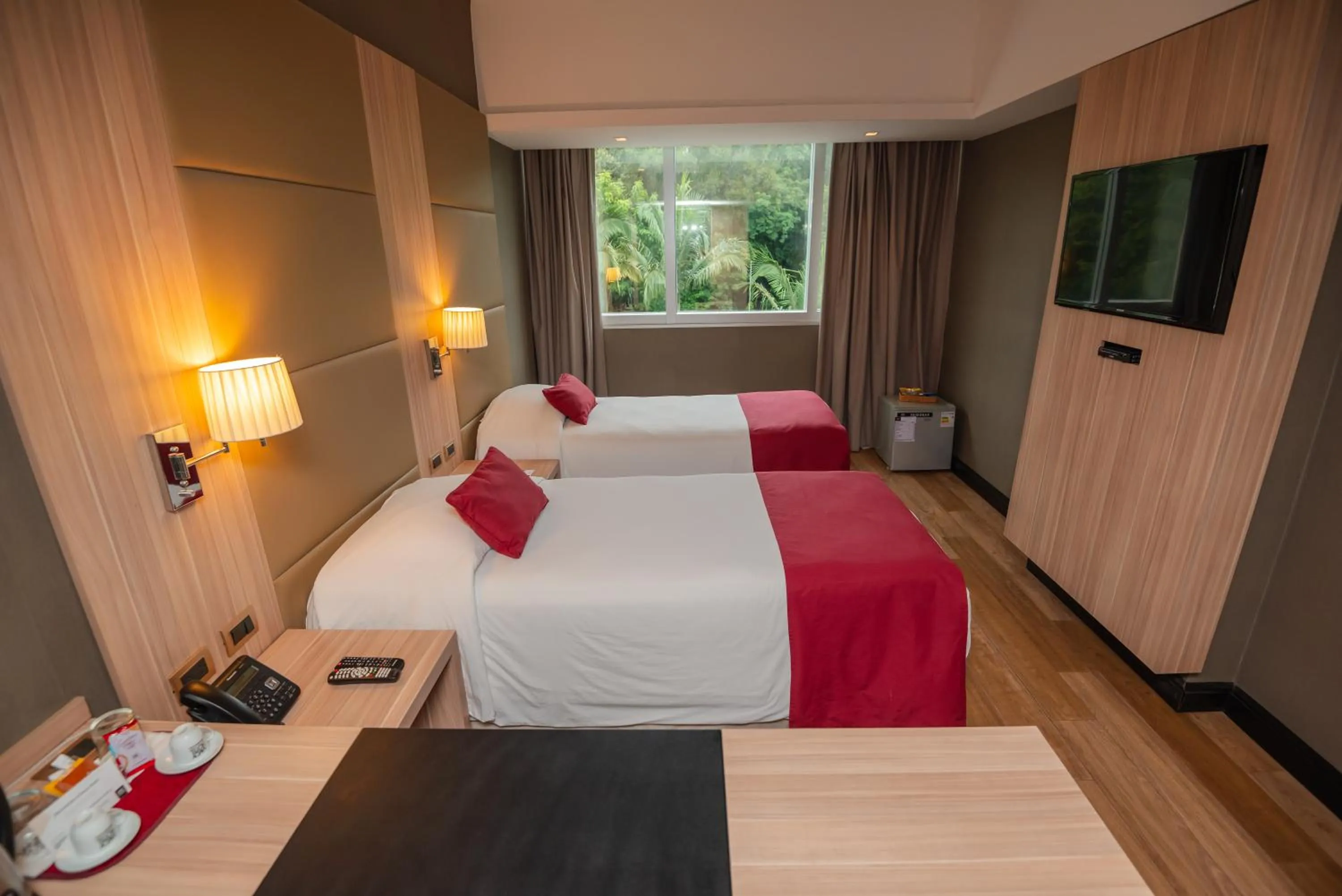 Bed in Savoy Hotel Encarnación