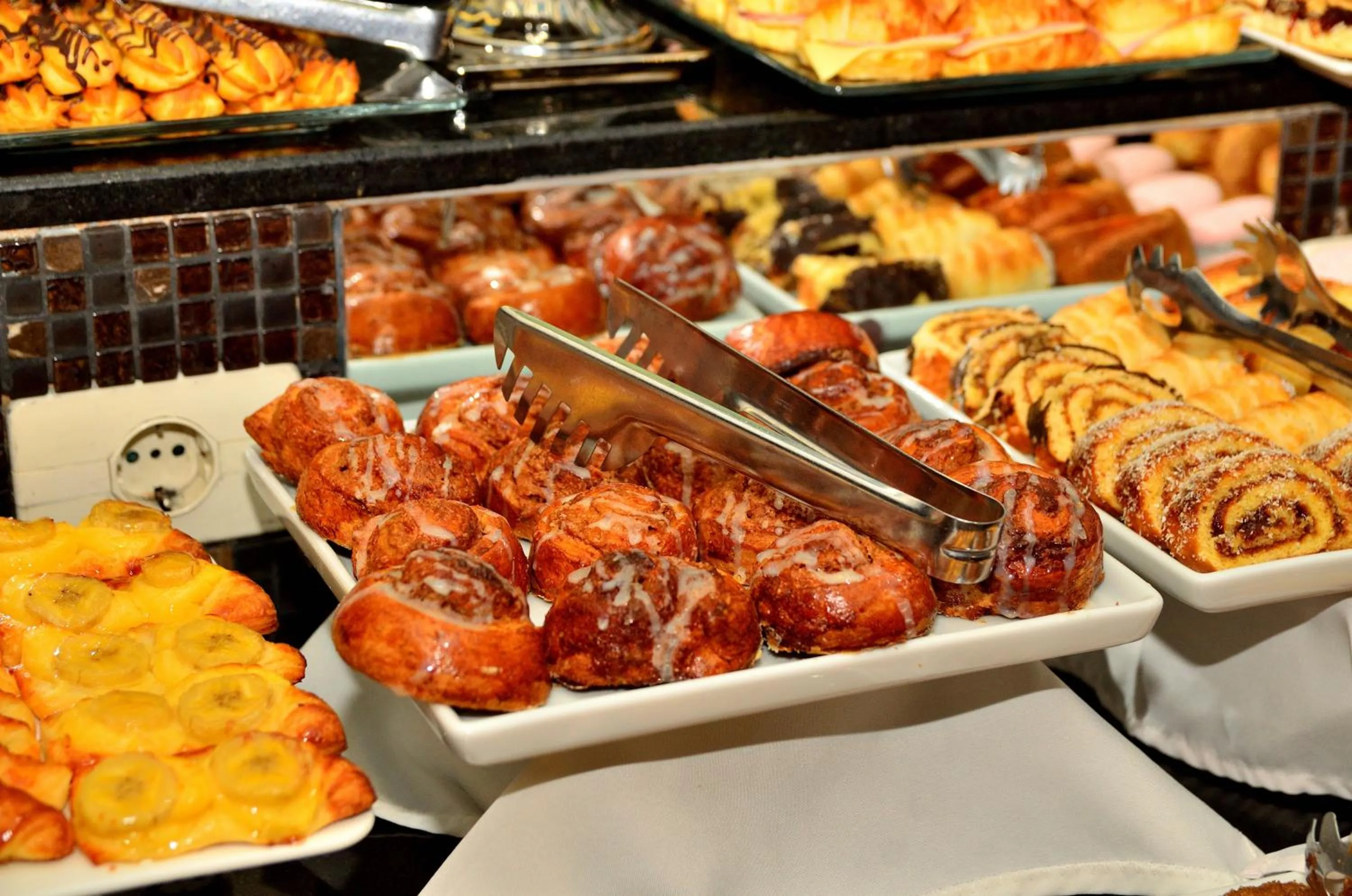 Breakfast in Savoy Hotel Encarnación