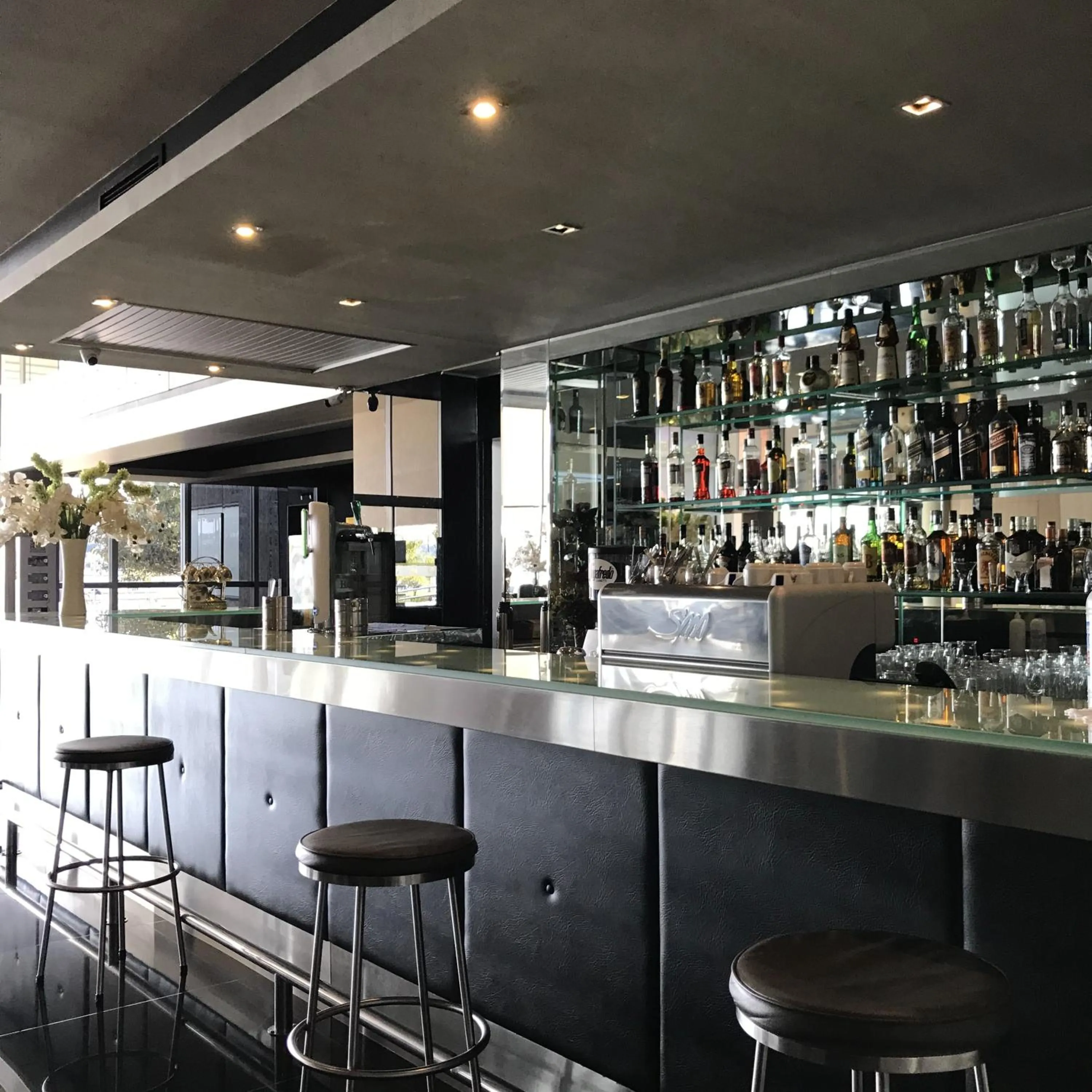 Lounge or bar in Savoy Hotel Encarnación