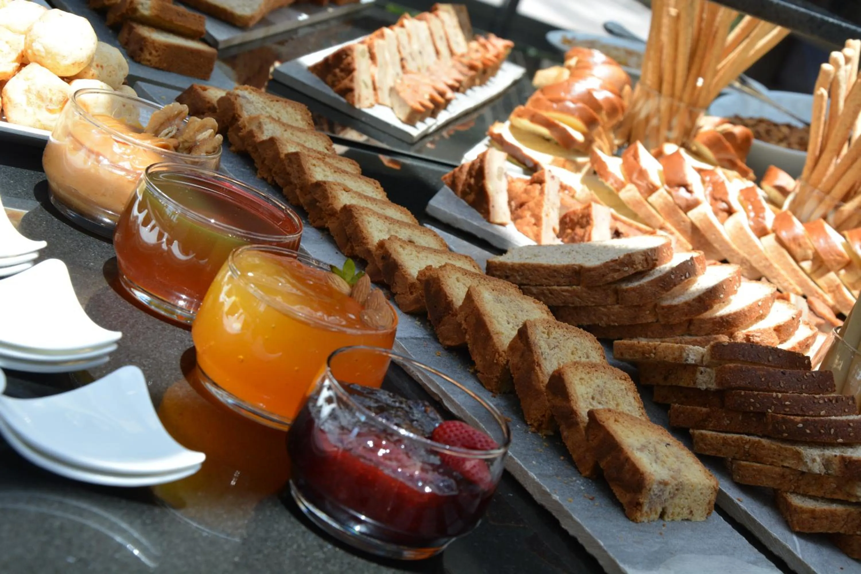 Breakfast in Savoy Hotel Encarnación