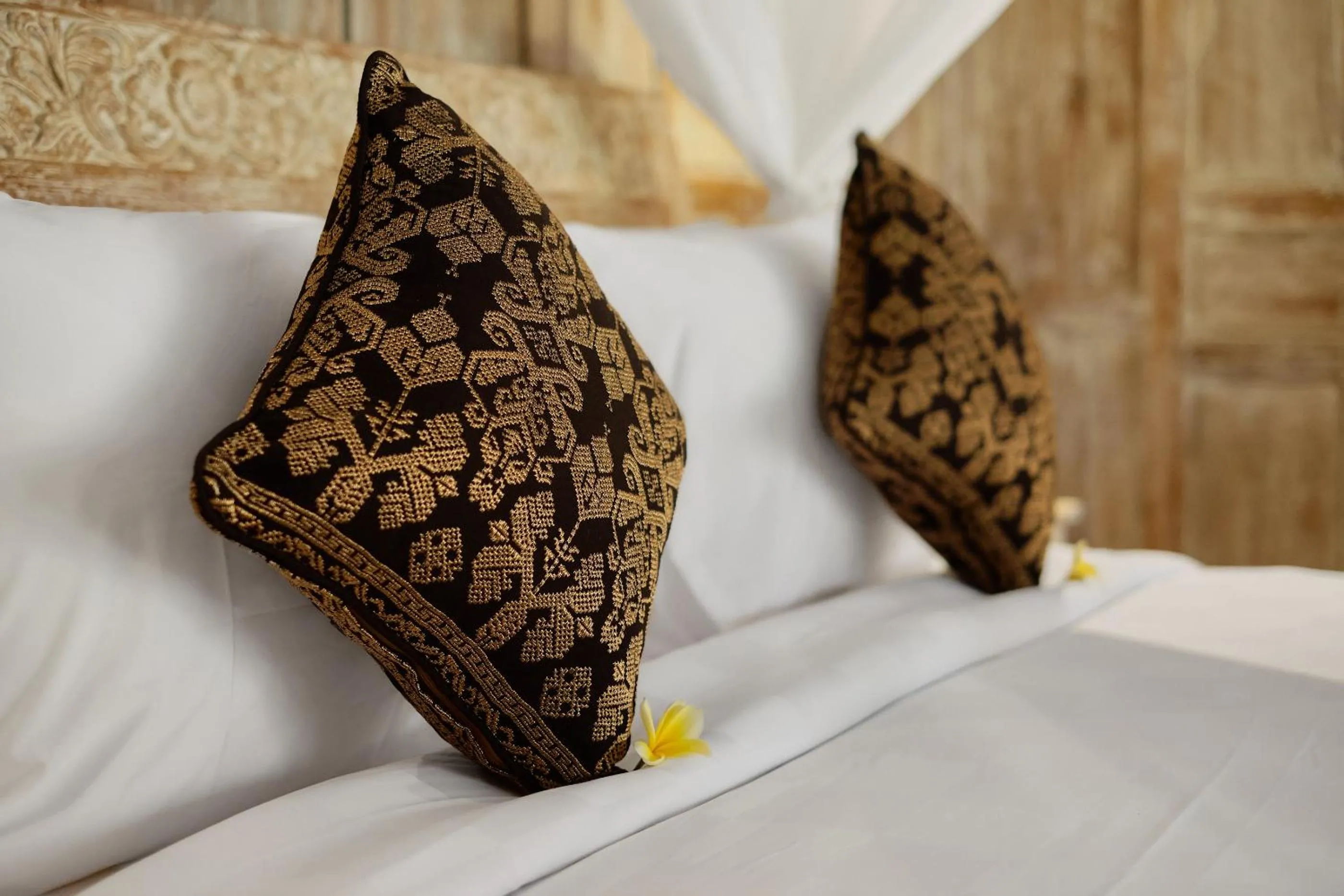 Bed in Astala Ubud Villa