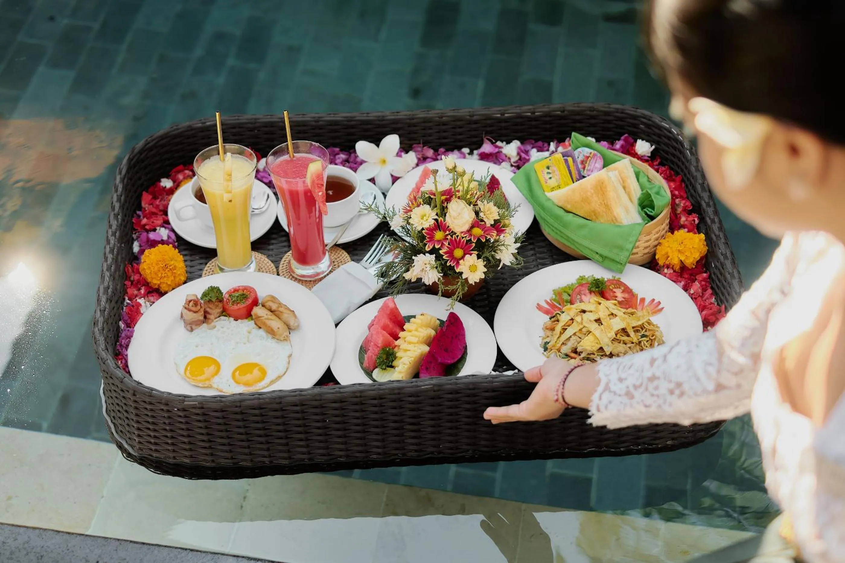 Food and drinks in Astala Ubud Villa