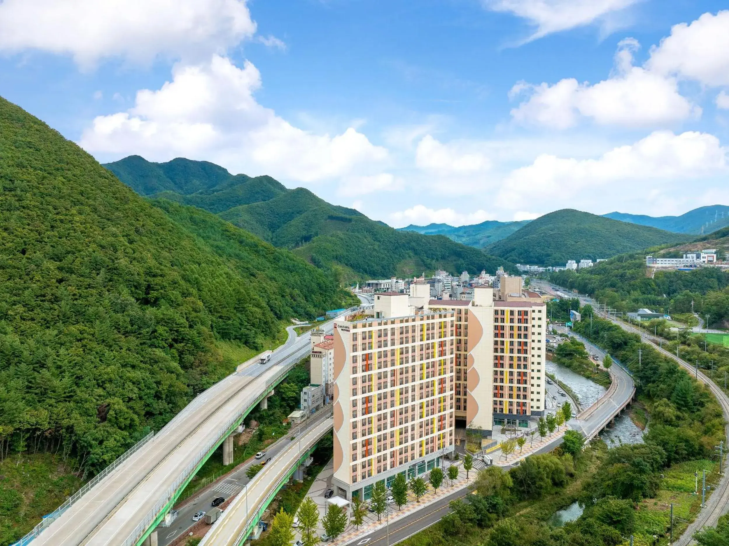 Facade/entrance in Ariari Hotel Facade/entrance in Ariari Hotel
