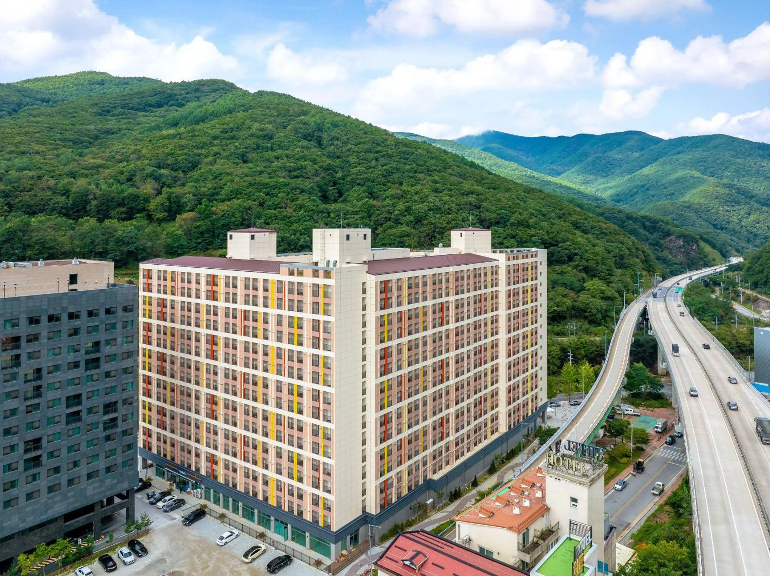 Facade/entrance in Ariari Hotel