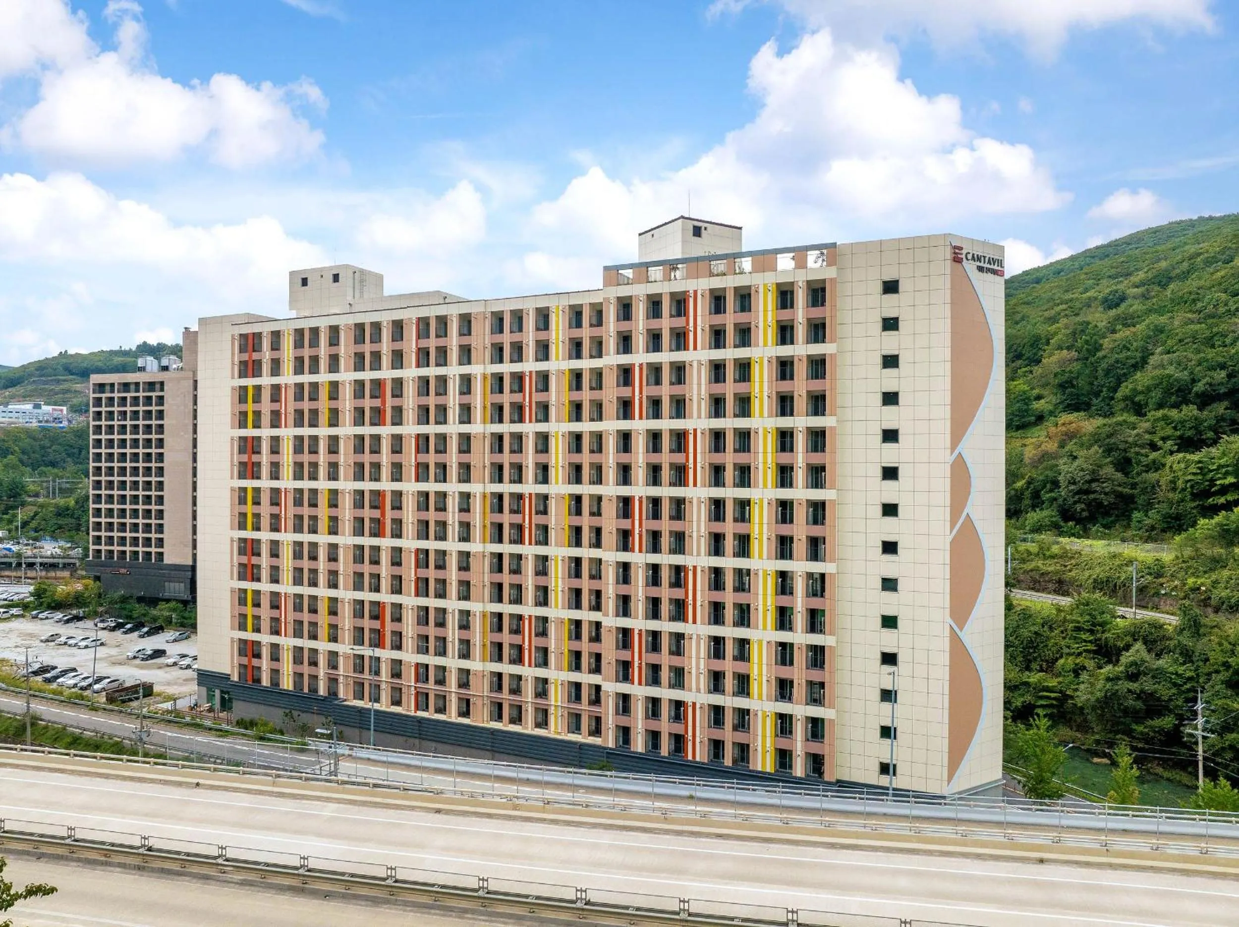 Facade/entrance in Ariari Hotel