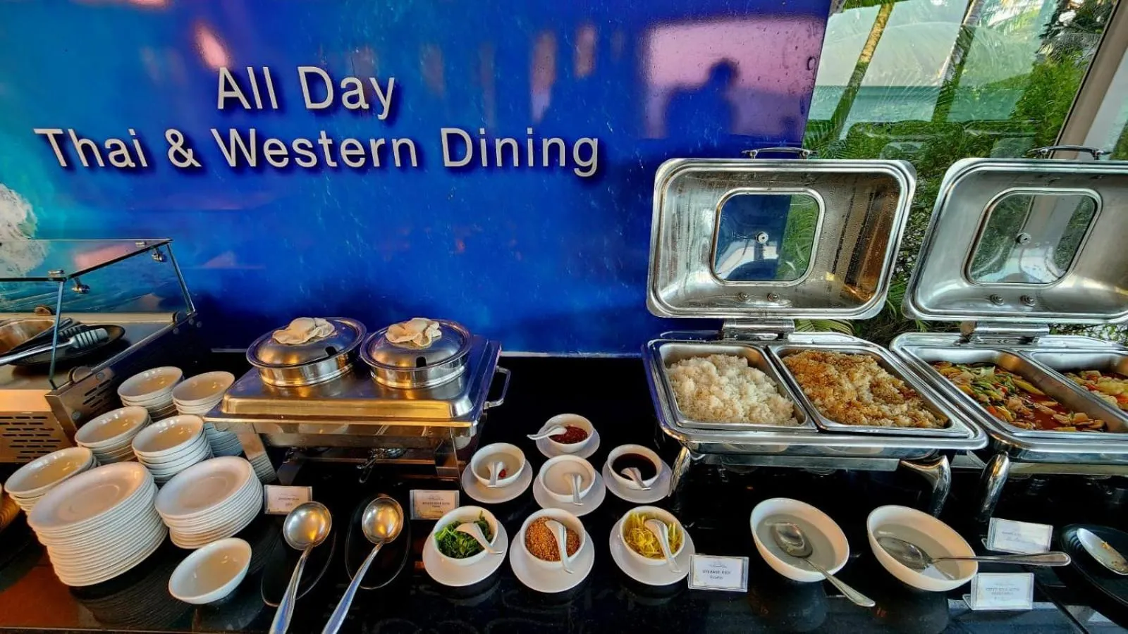 Breakfast in Sunset Emily Villas & Rooms