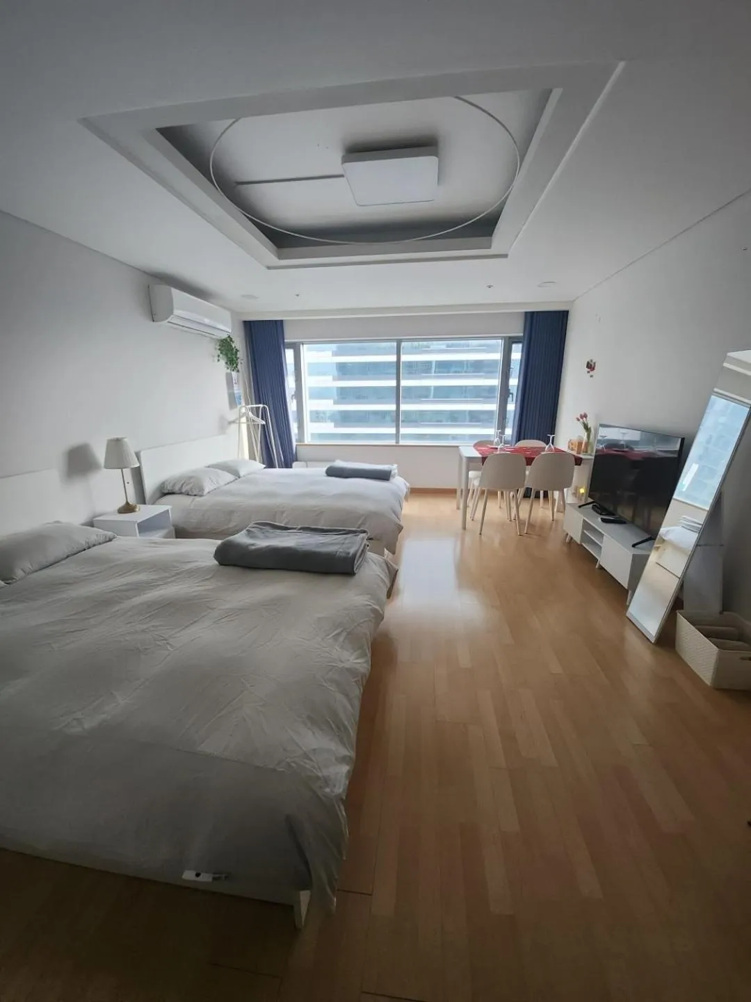 Bed in Hongdae Cleanhouse