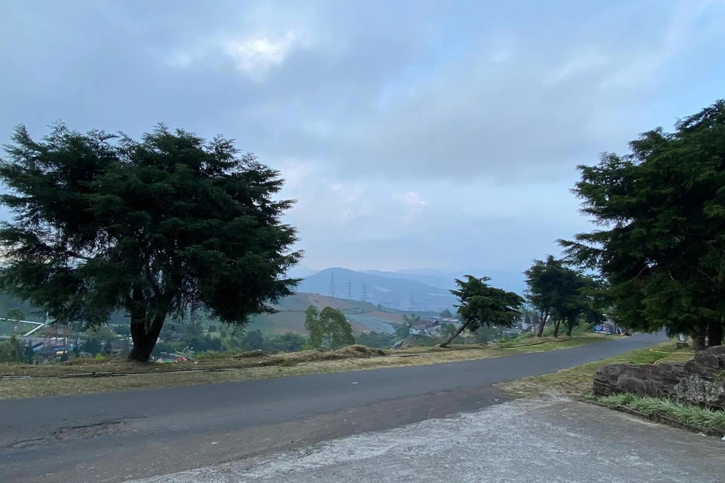 Mountain view in Puncak Darajat Highland