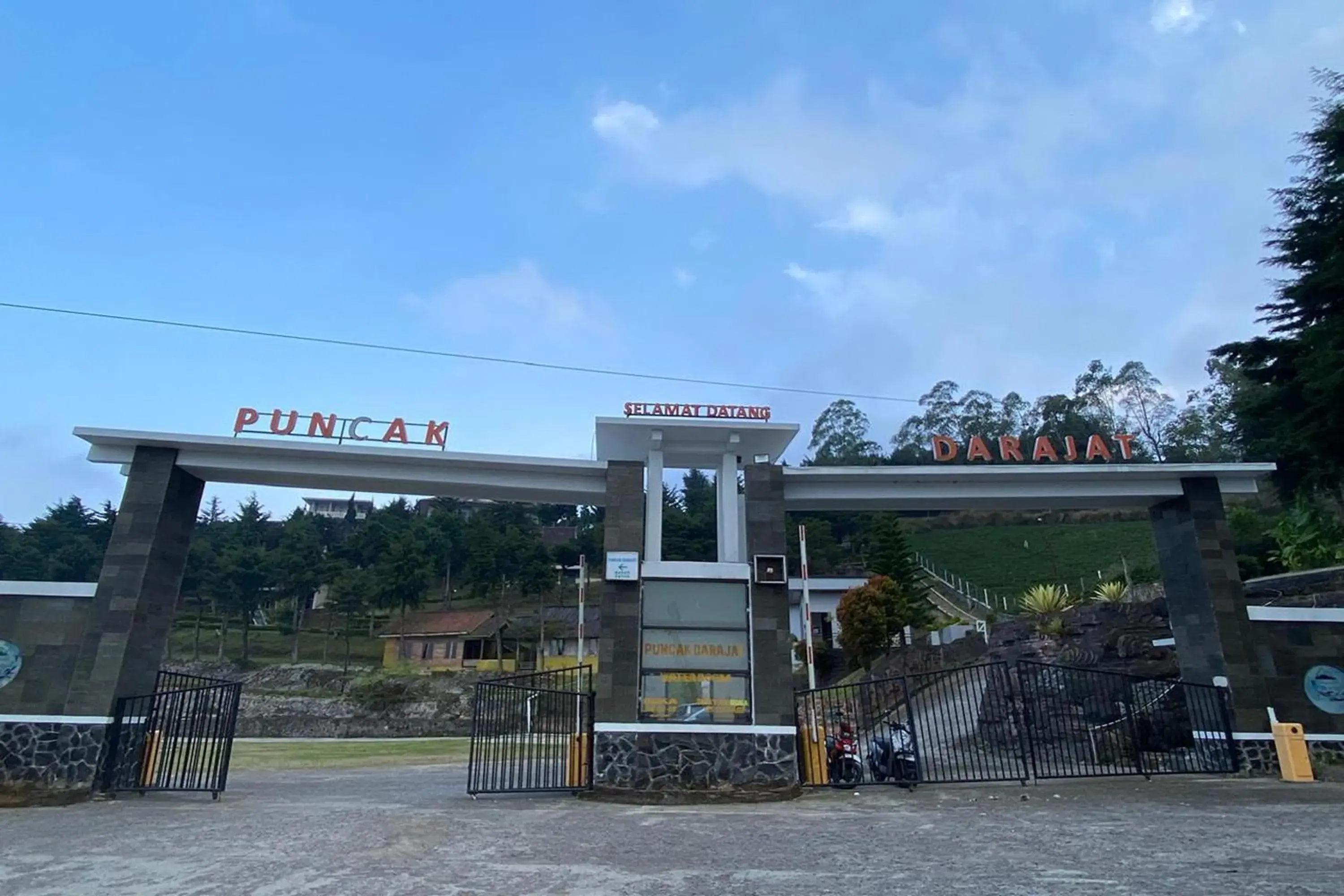 Property building in Puncak Darajat Highland Property building in Puncak Darajat Highland