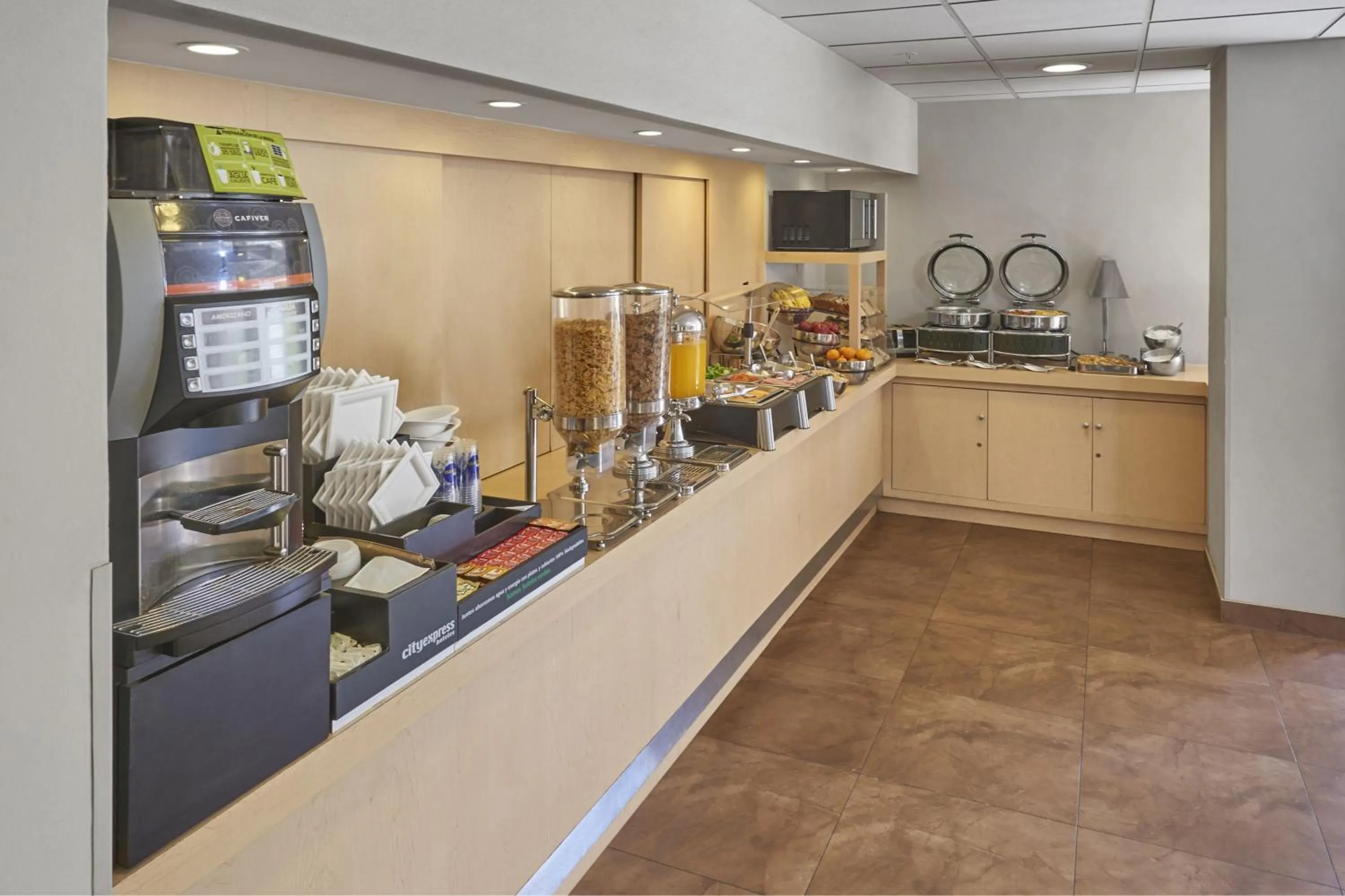 Breakfast in City Express by Marriott Apizaco