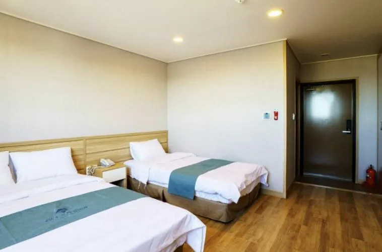 Bed in Blue Mountain Hotel