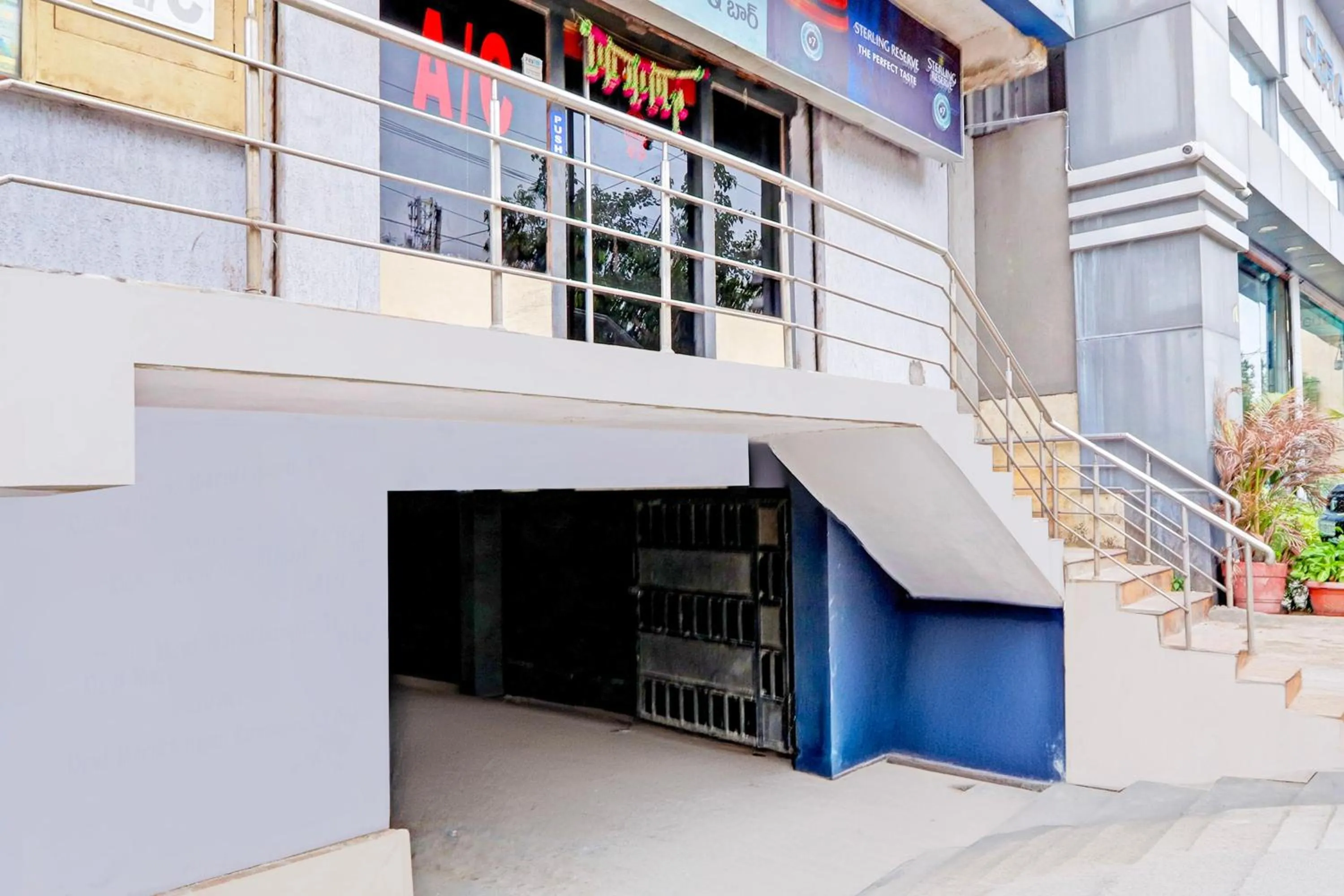 Facade/entrance in Super Hotel O M&N Grand