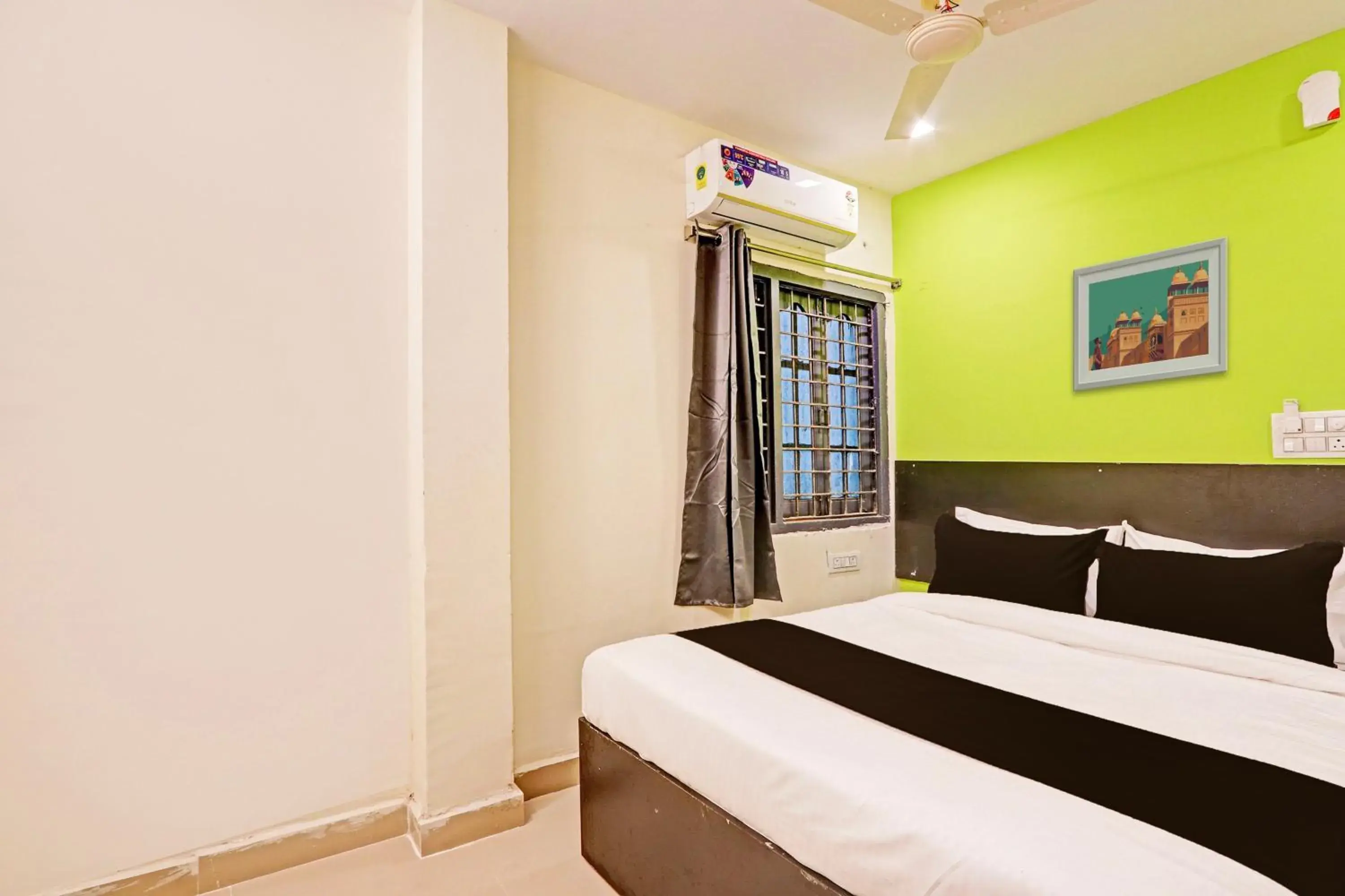 Bedroom, Bed in Super Hotel O M&N Grand Bedroom, Bed in Super Hotel O M&N Grand