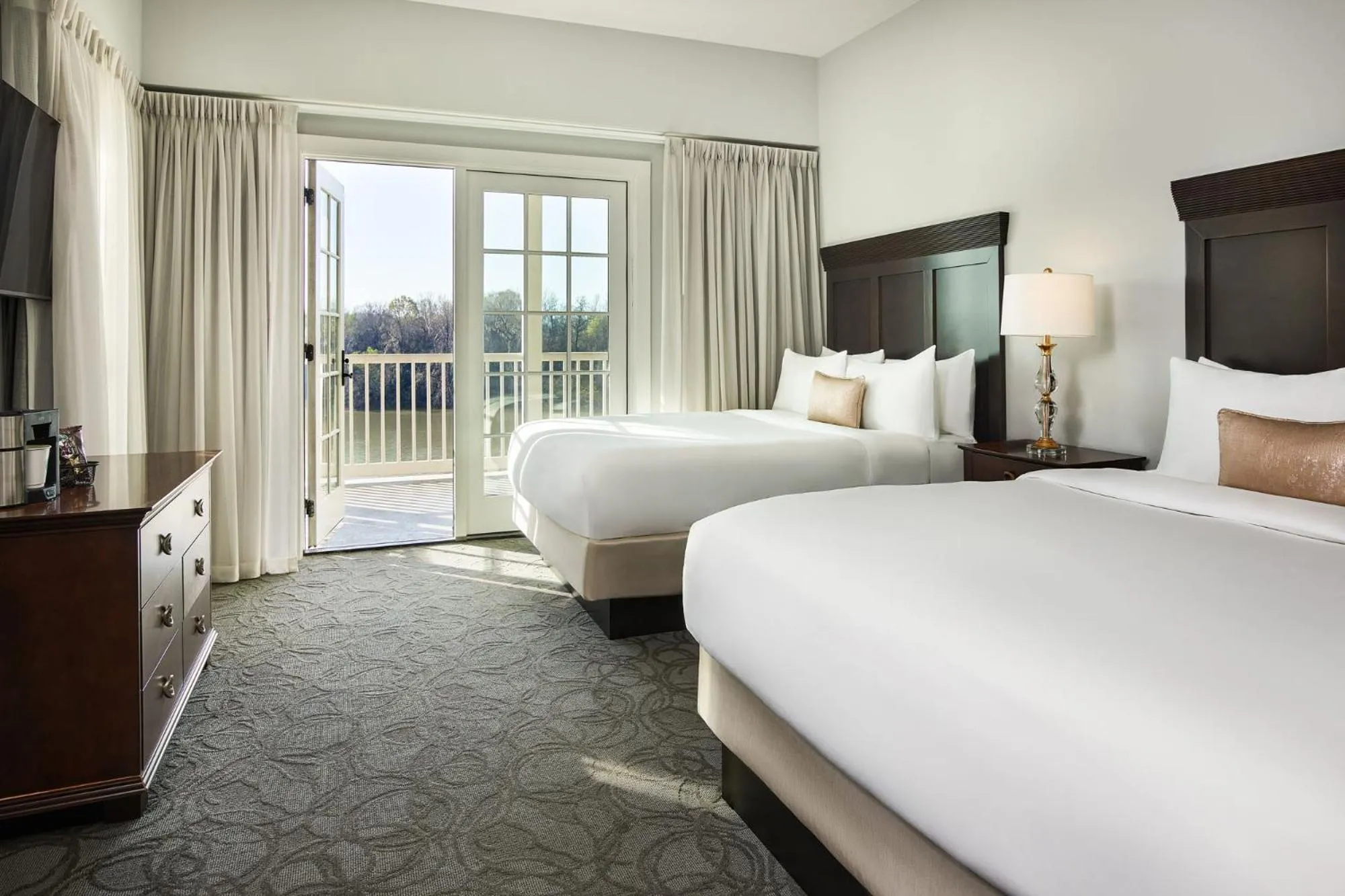 Bedroom in St James Hotel Selma