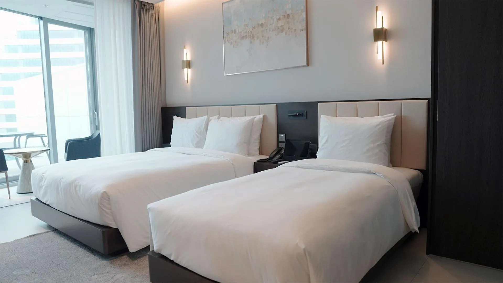 Bed in WAVEM HOTEL East