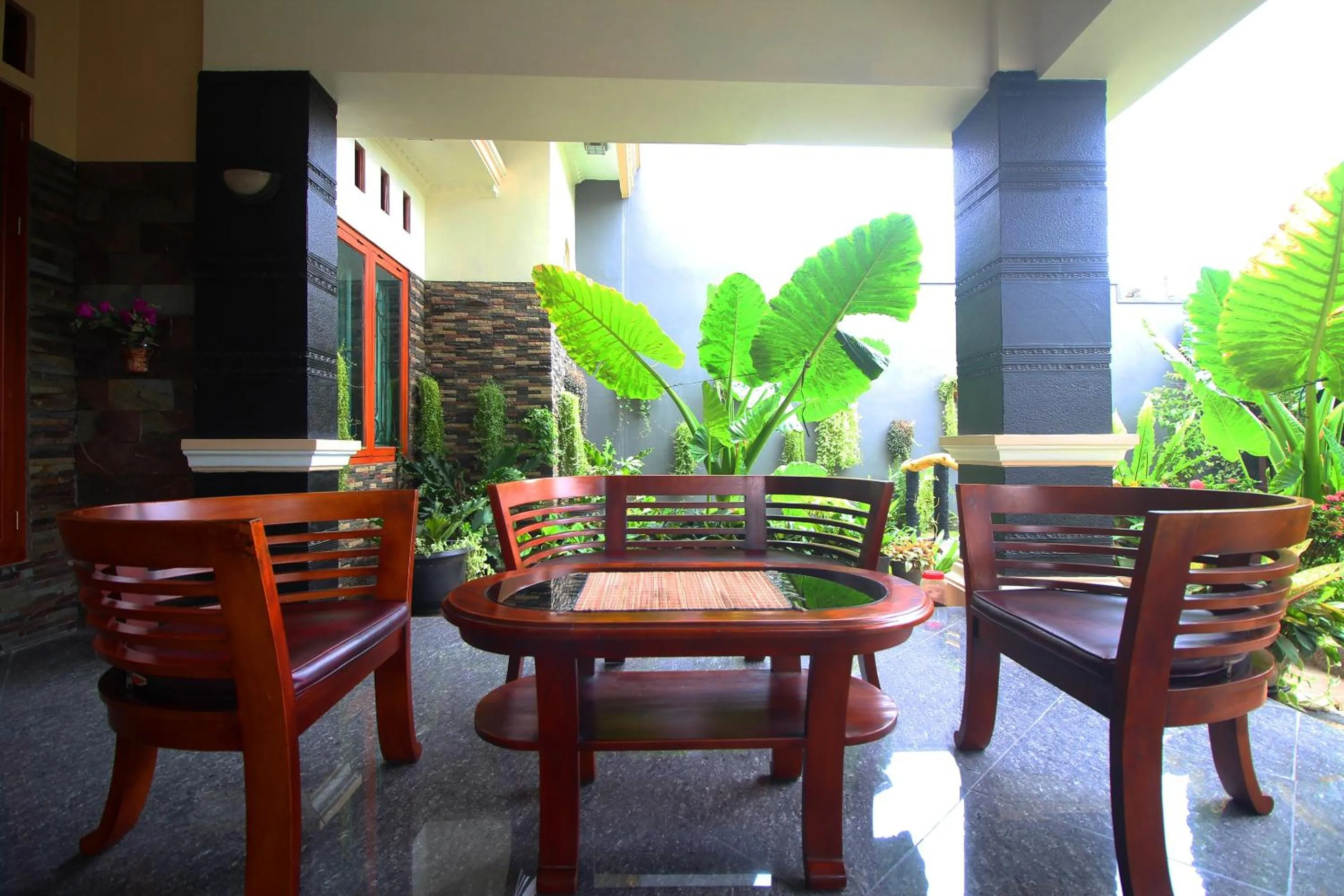 Hotel O isma Laut Tawar Syariah