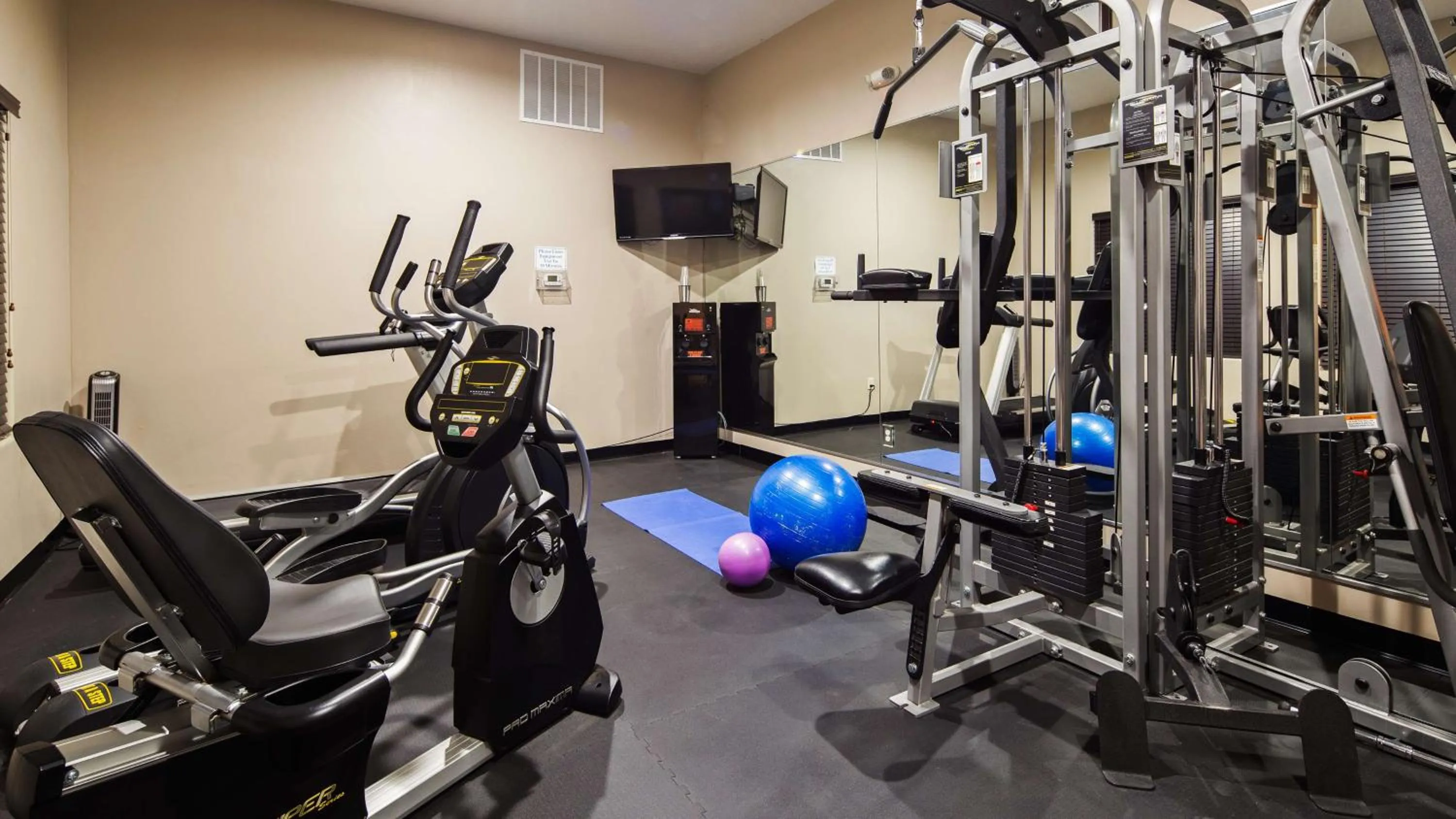 Fitness centre/facilities in Best Western Plus Zion West