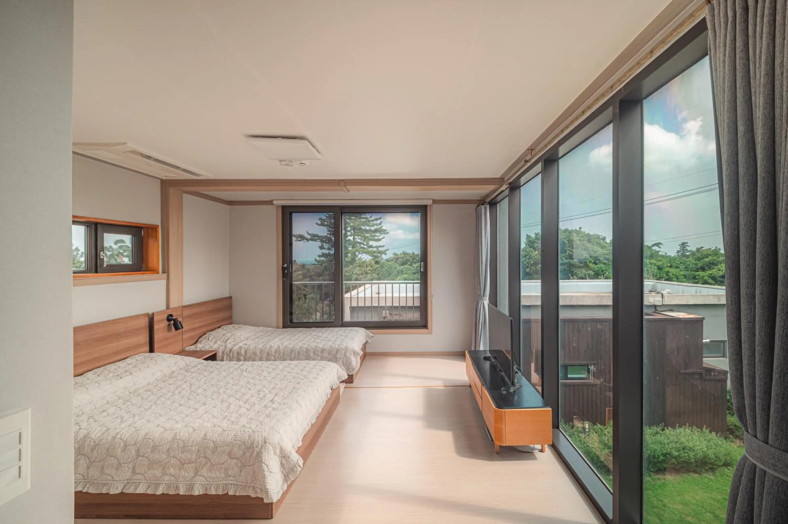 Decorative detail in Coogee Holiday