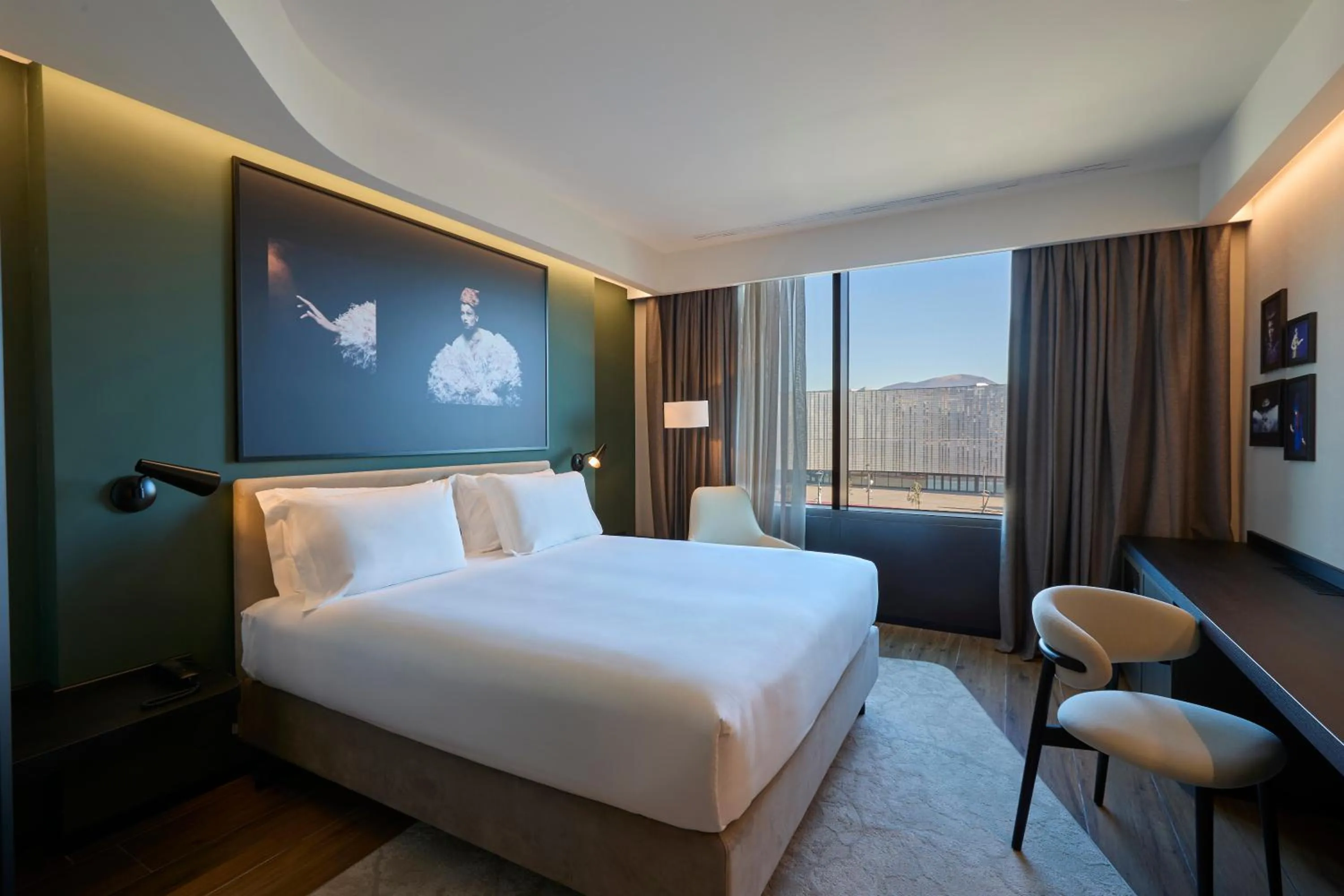 Bedroom, Bed in Radisson Blu Hotel, Bergamo ChorusLife