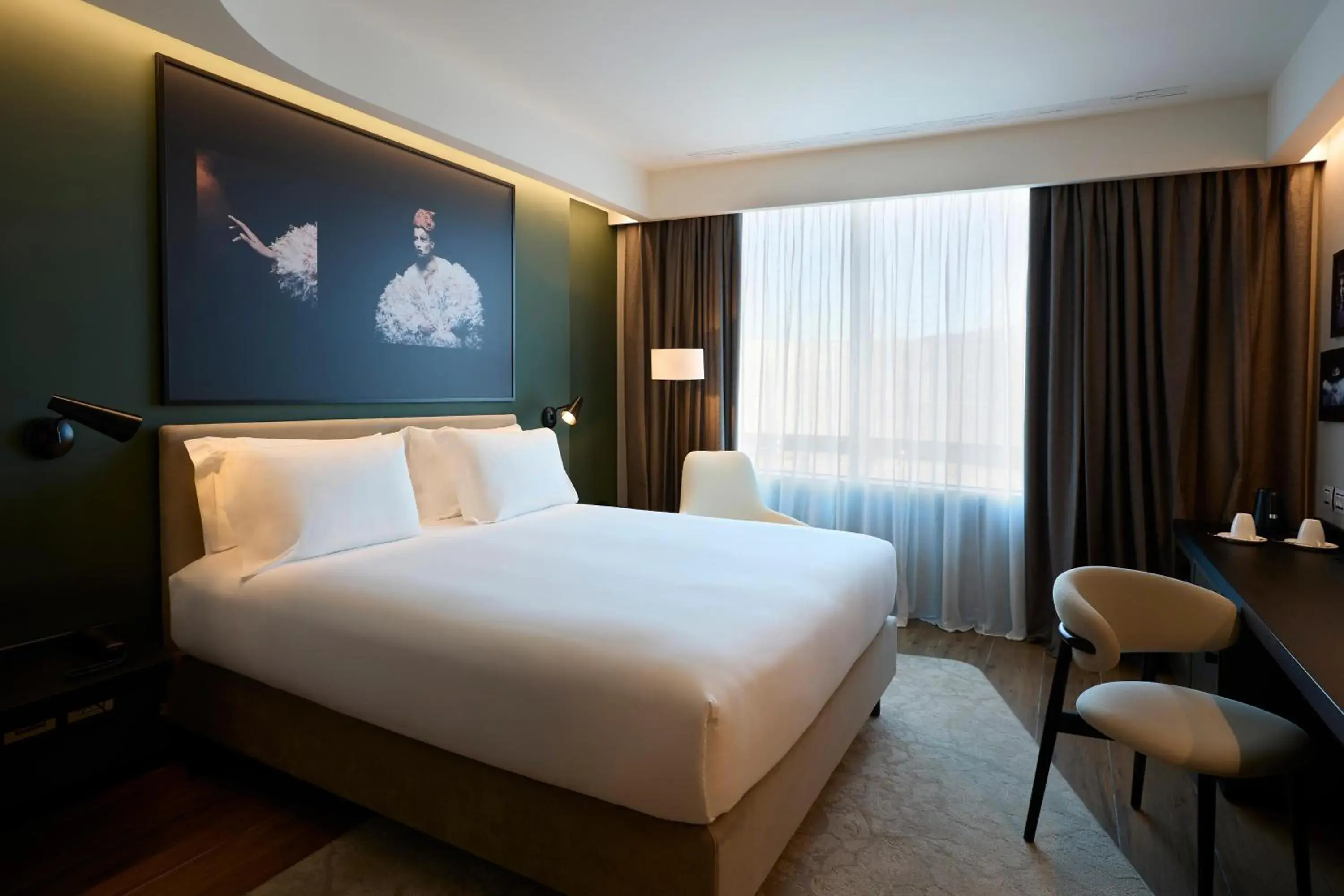 Bedroom, Bed in Radisson Blu Hotel, Bergamo ChorusLife Bedroom, Bed in Radisson Blu Hotel, Bergamo ChorusLife