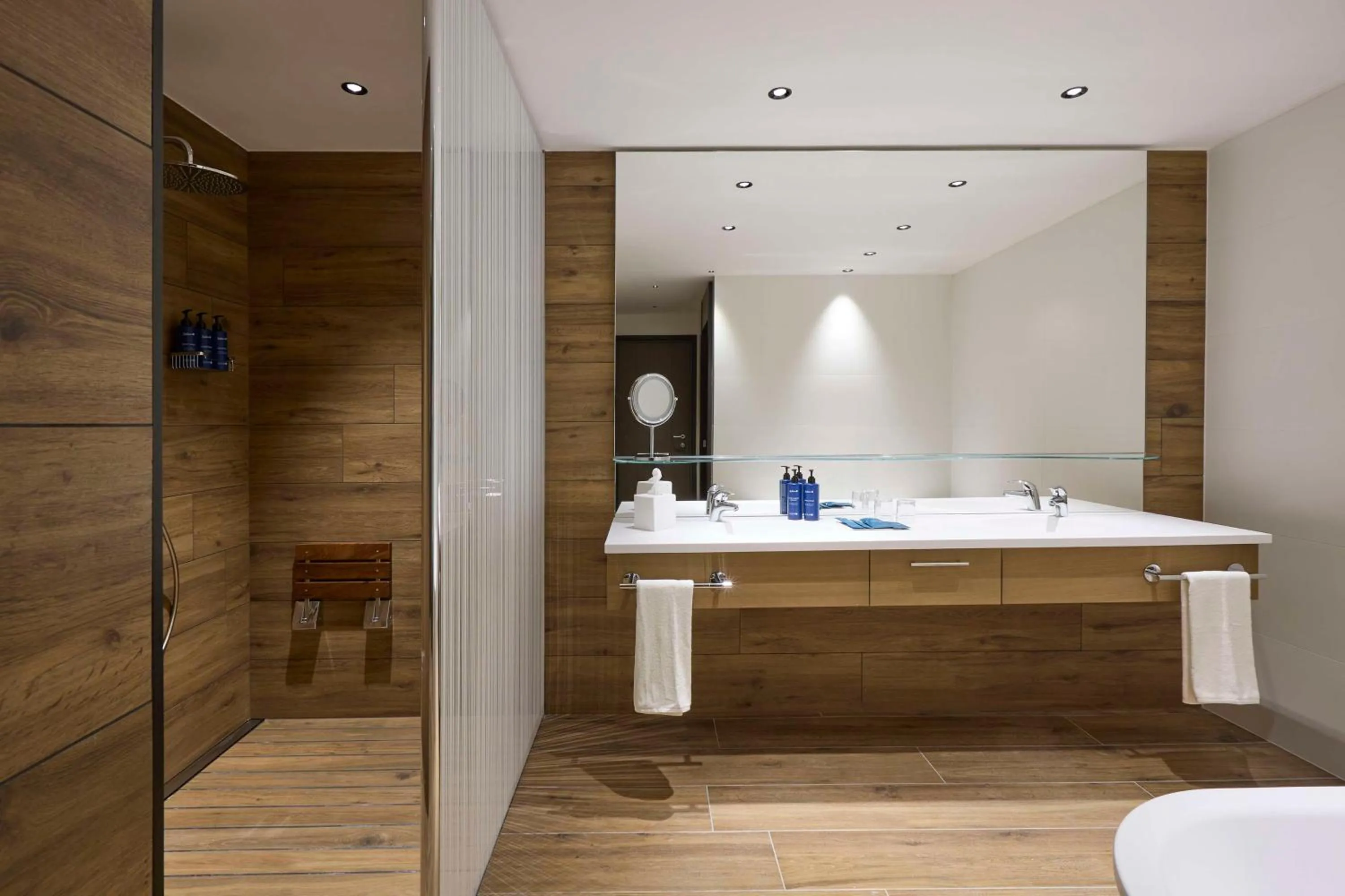 Bathroom in Radisson Blu Hotel, Bergamo ChorusLife