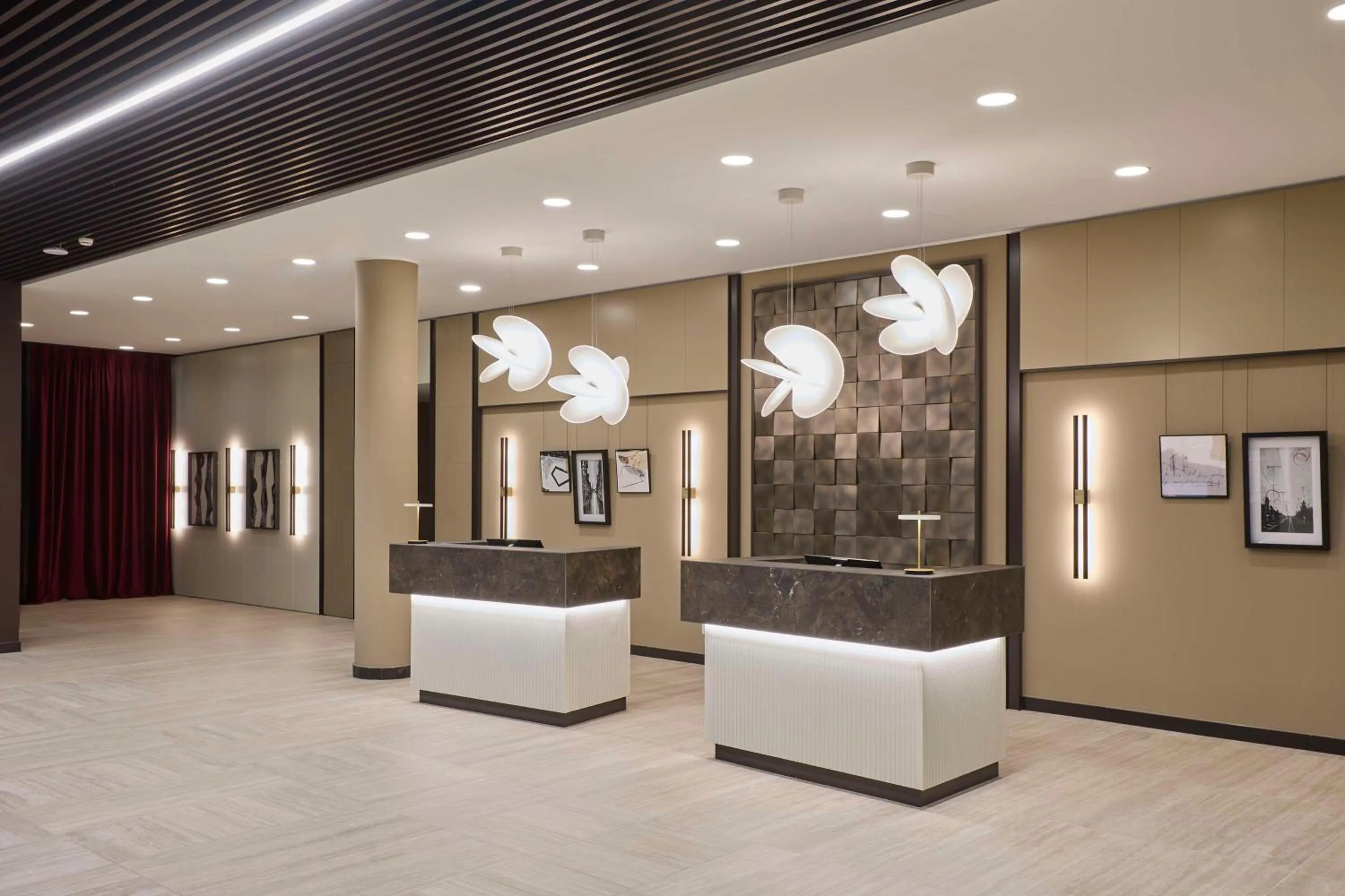 Lobby or reception in Radisson Blu Hotel, Bergamo ChorusLife