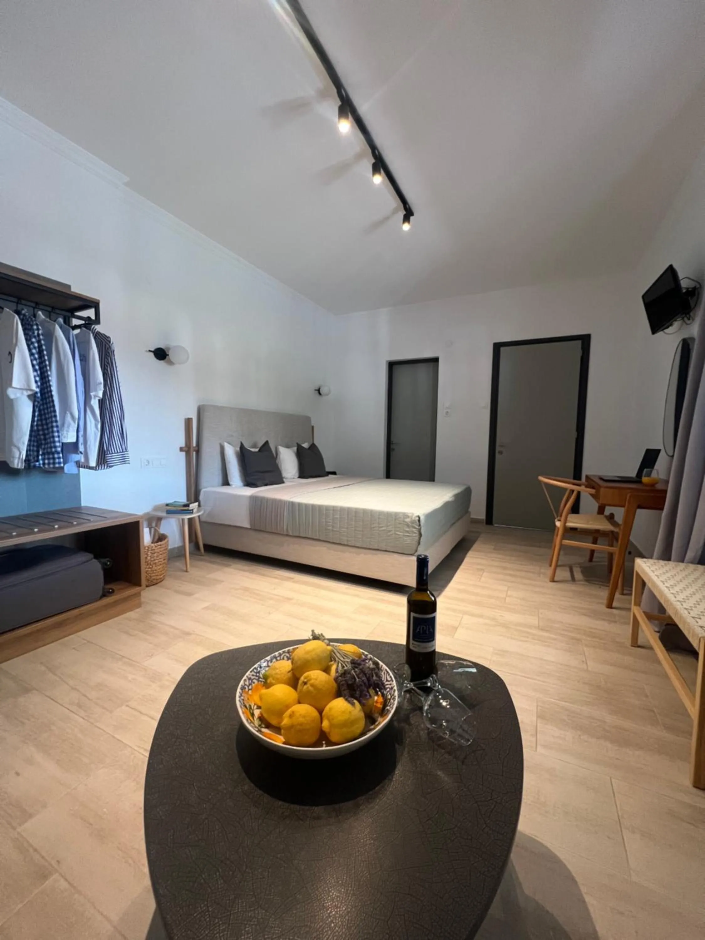 Central Guest House Skiathos
