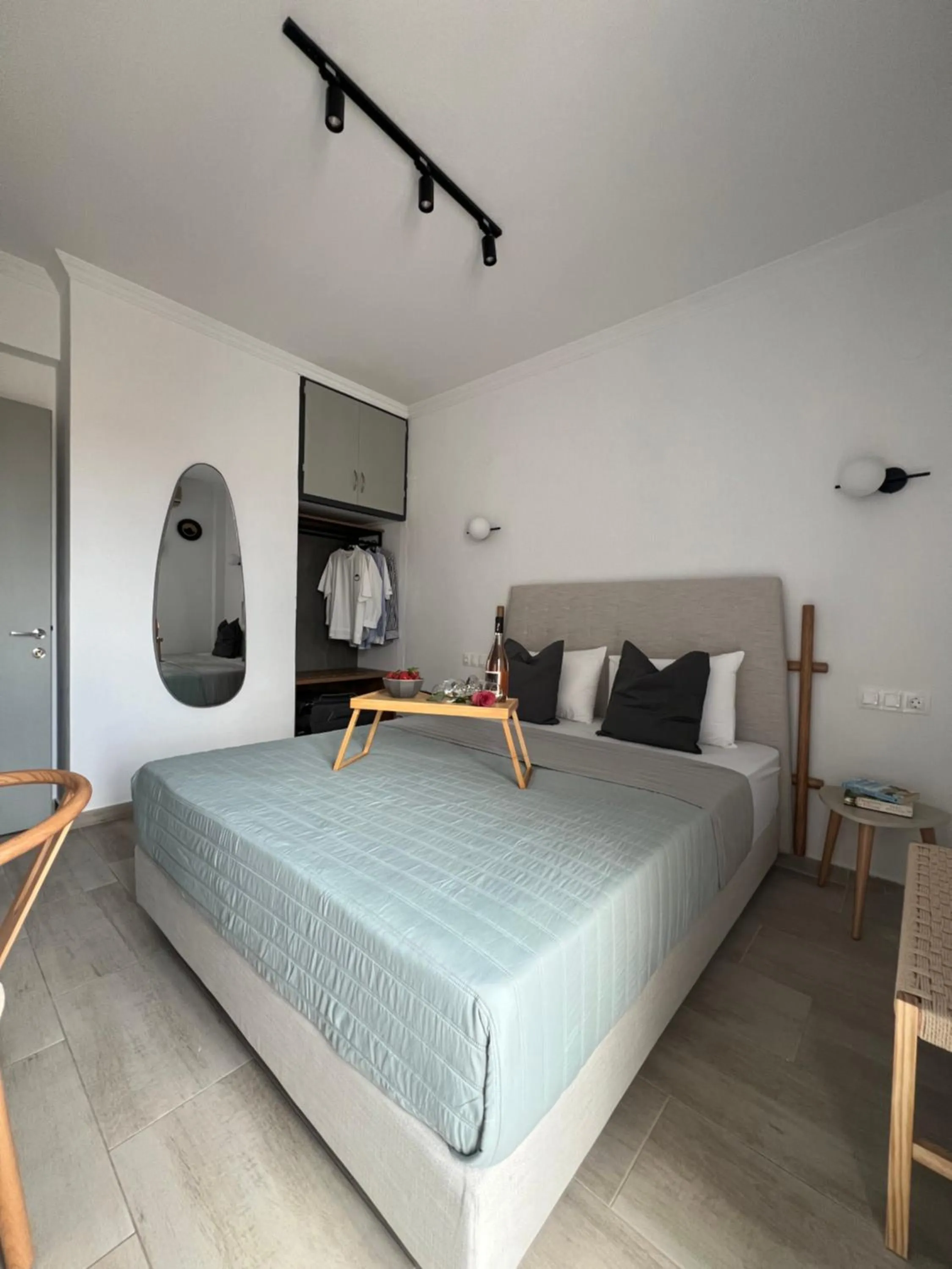 Bed in Central Guest House Skiathos