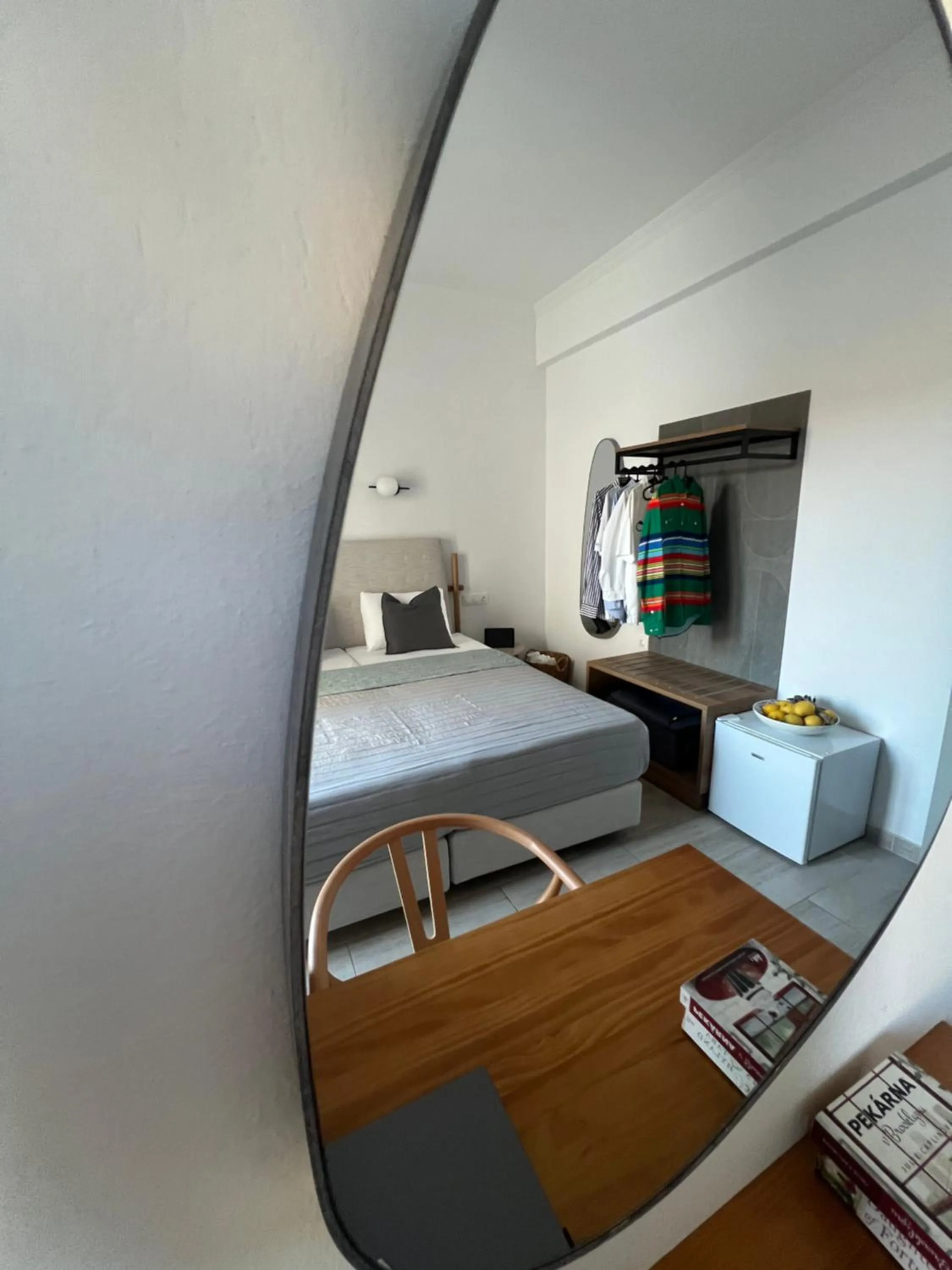 Bed in Central Guest House Skiathos