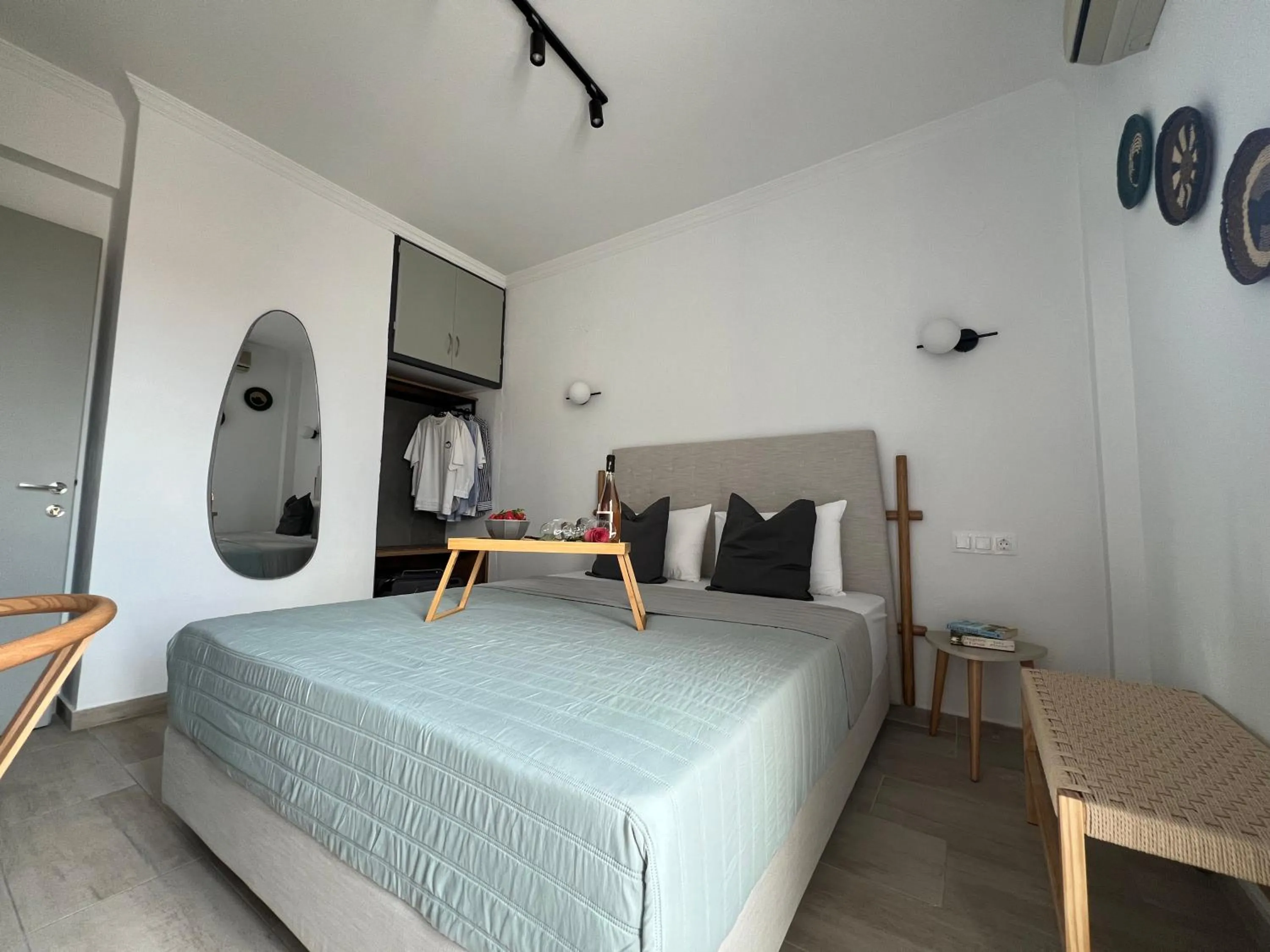 Bed in Central Guest House Skiathos