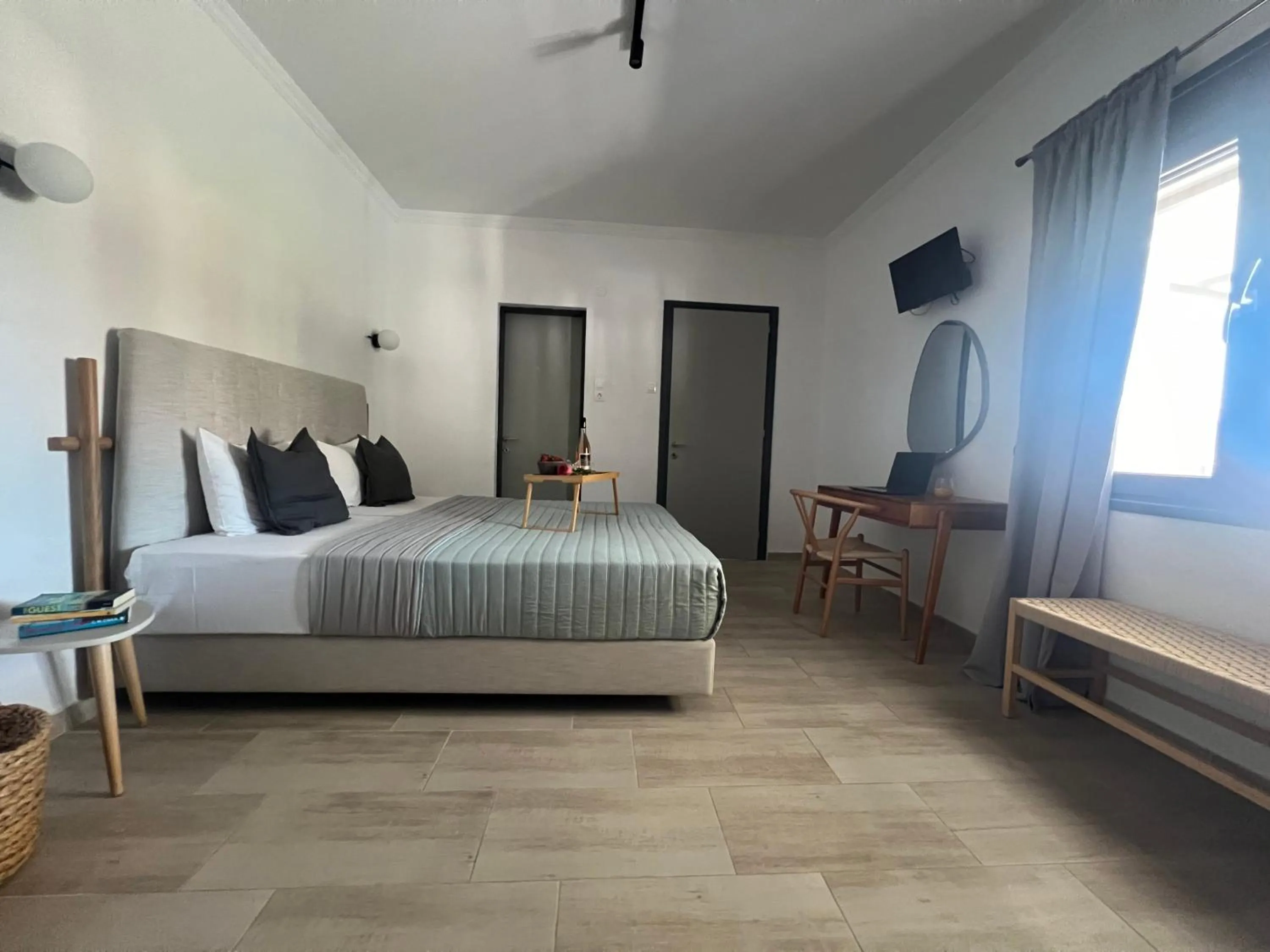 Bed in Central Guest House Skiathos