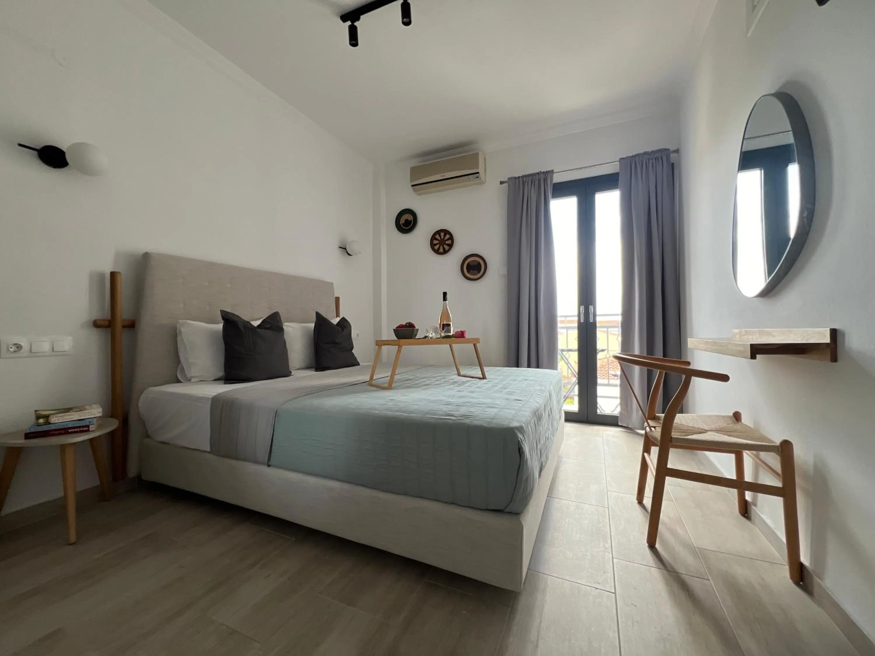 Bed in Central Guest House Skiathos