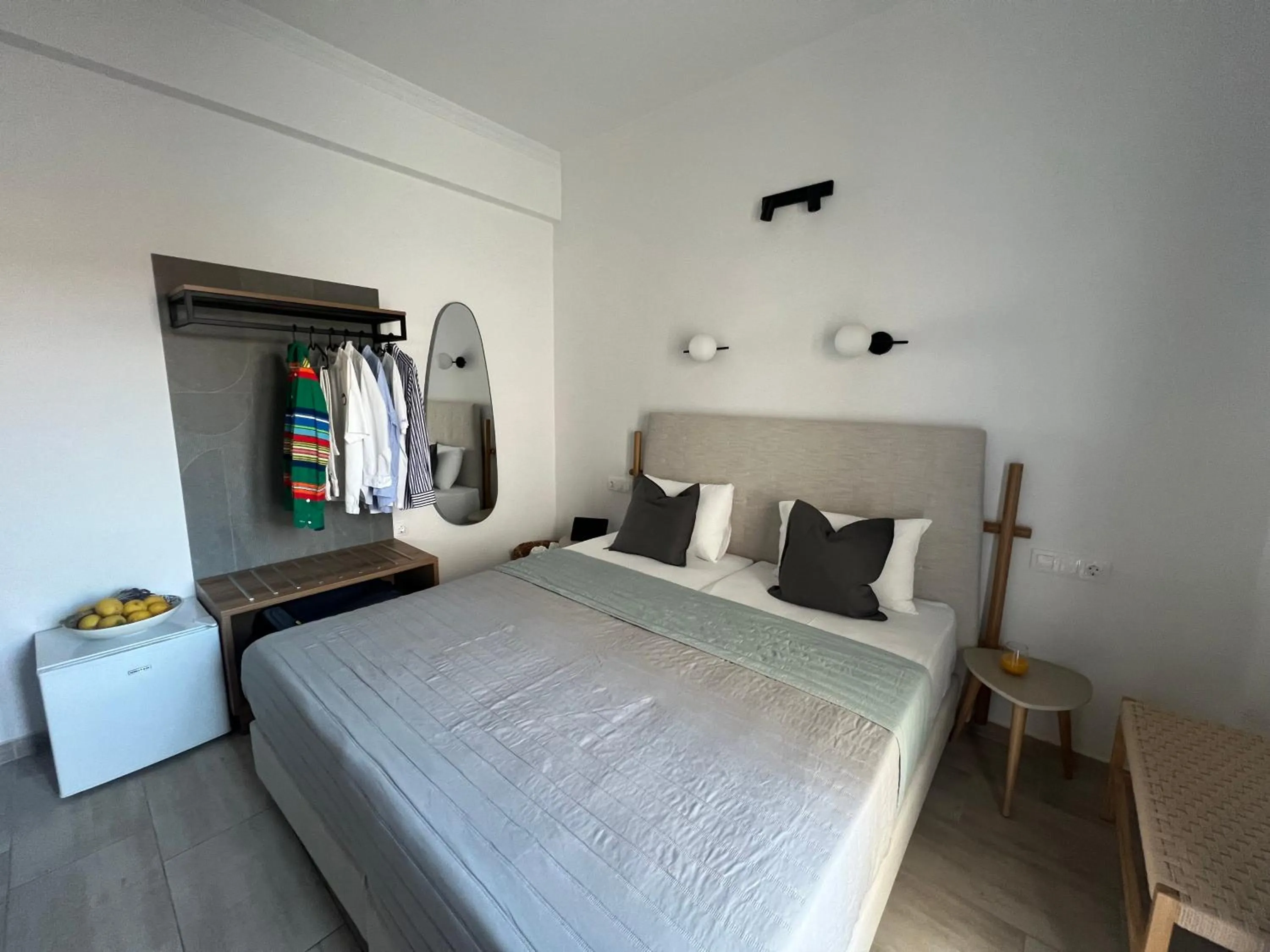 Bed in Central Guest House Skiathos