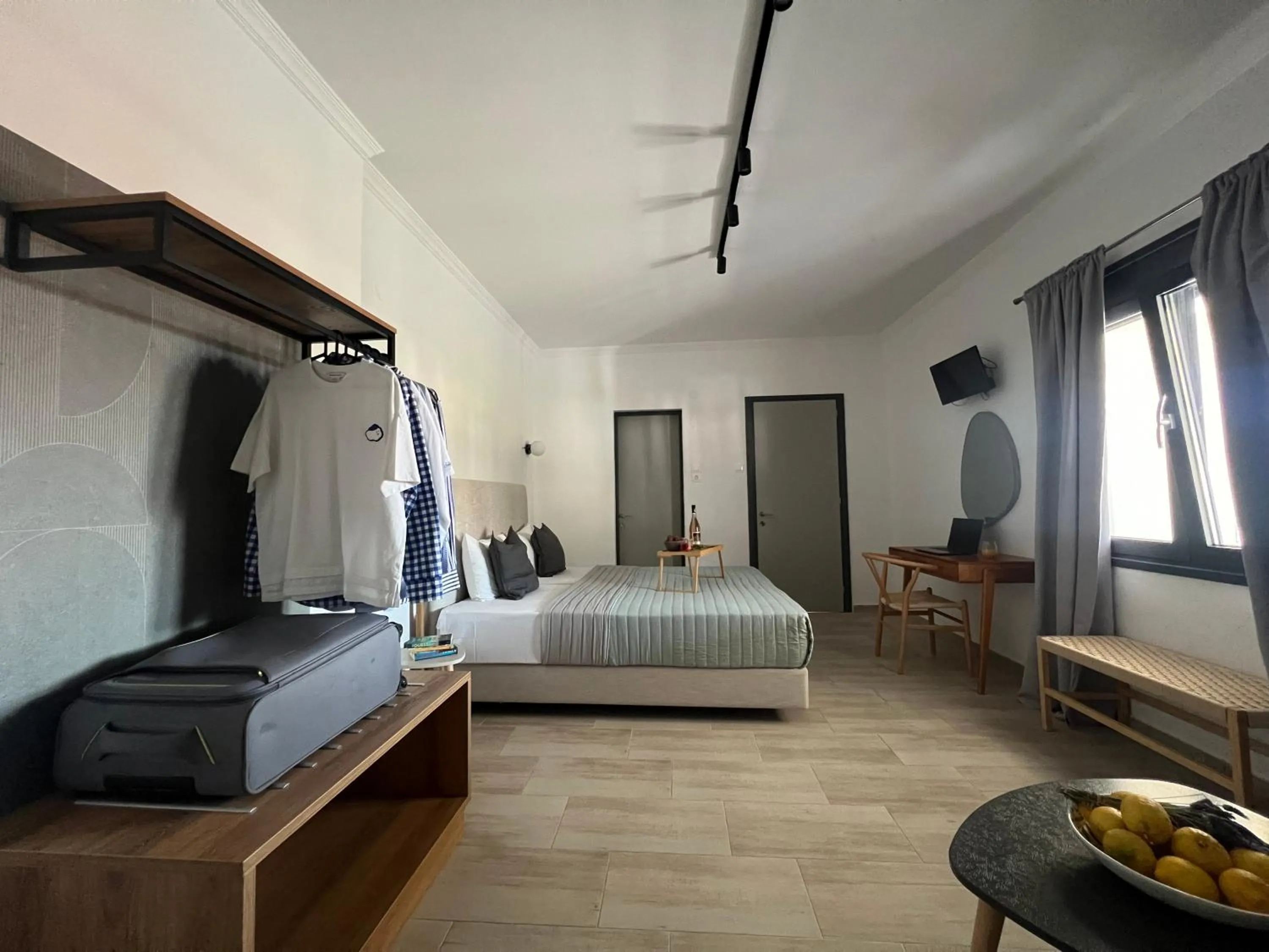 Bed in Central Guest House Skiathos