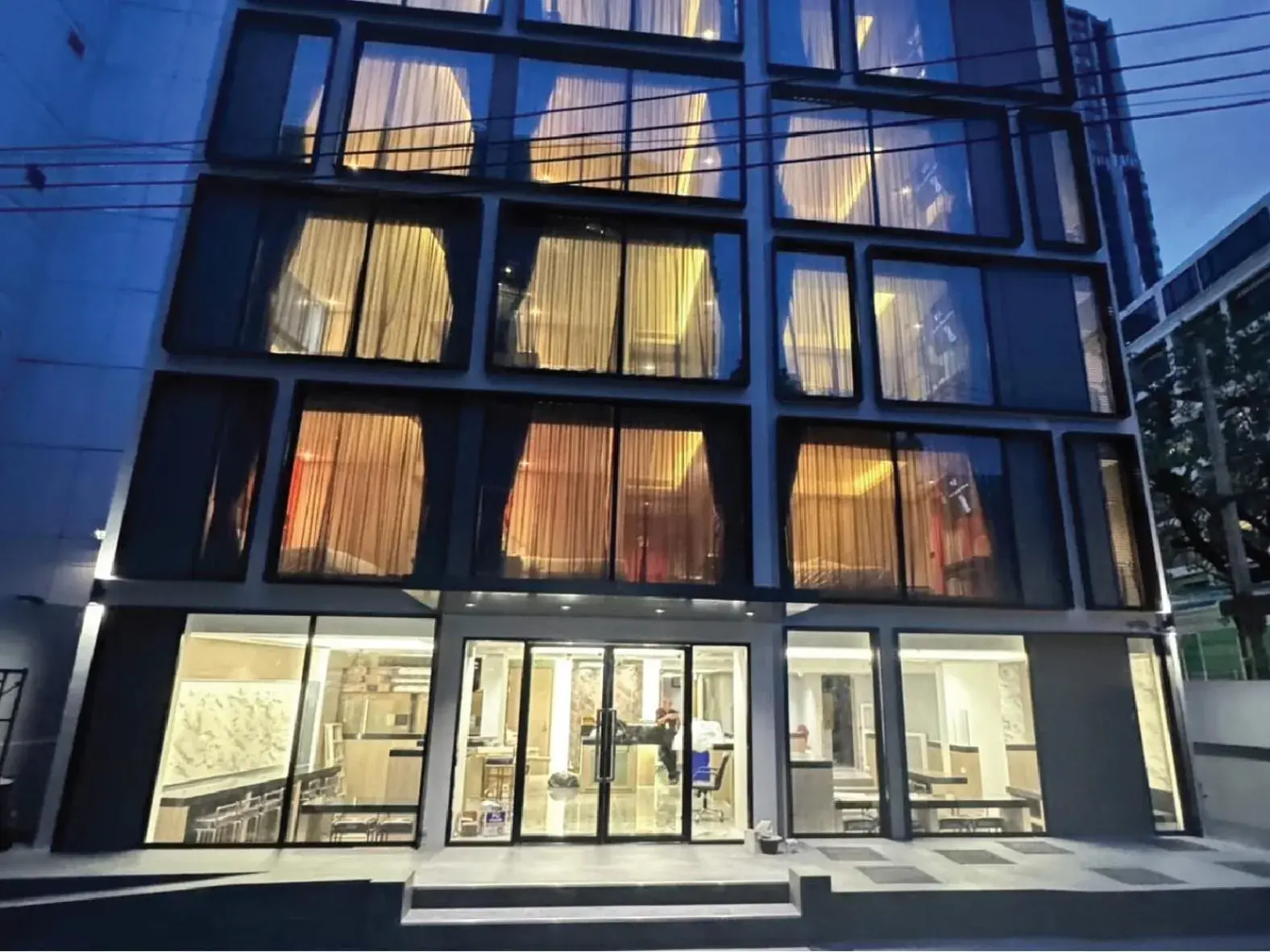 Facade/entrance in T2 The Portal Sukhumvit Facade/entrance in T2 The Portal Sukhumvit