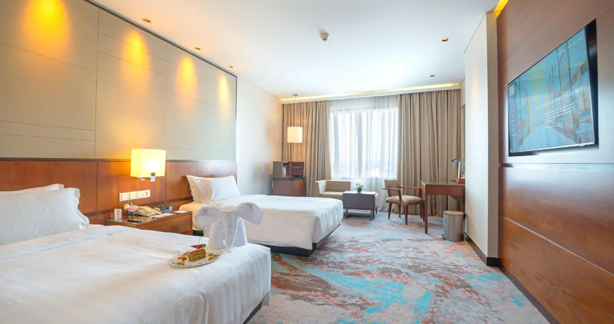 Bedroom, Bed in Gumaya Tower Hotel