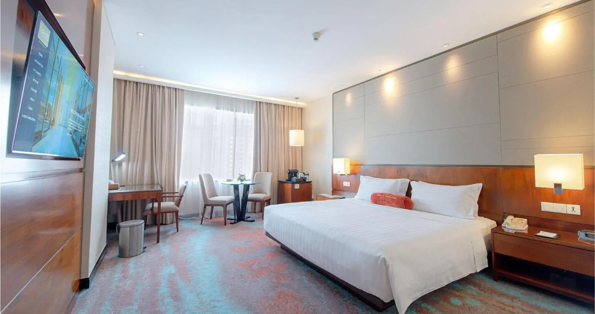 Tower Club Room in Gumaya Tower Hotel Tower Club Room in Gumaya Tower Hotel