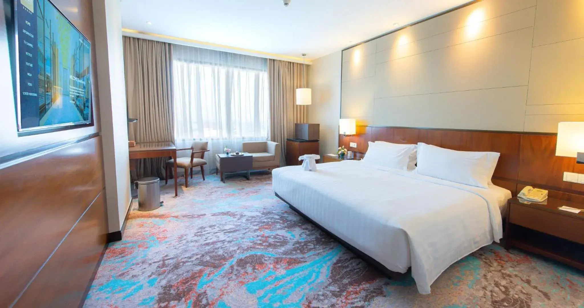 Bedroom, Bed in Gumaya Tower Hotel Bedroom, Bed in Gumaya Tower Hotel