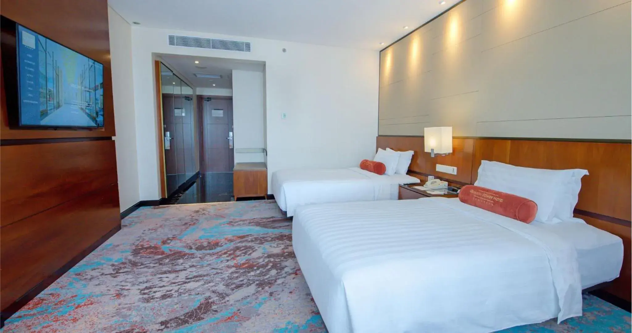Grand Deluxe Twin Room in Gumaya Tower Hotel Grand Deluxe Twin Room in Gumaya Tower Hotel
