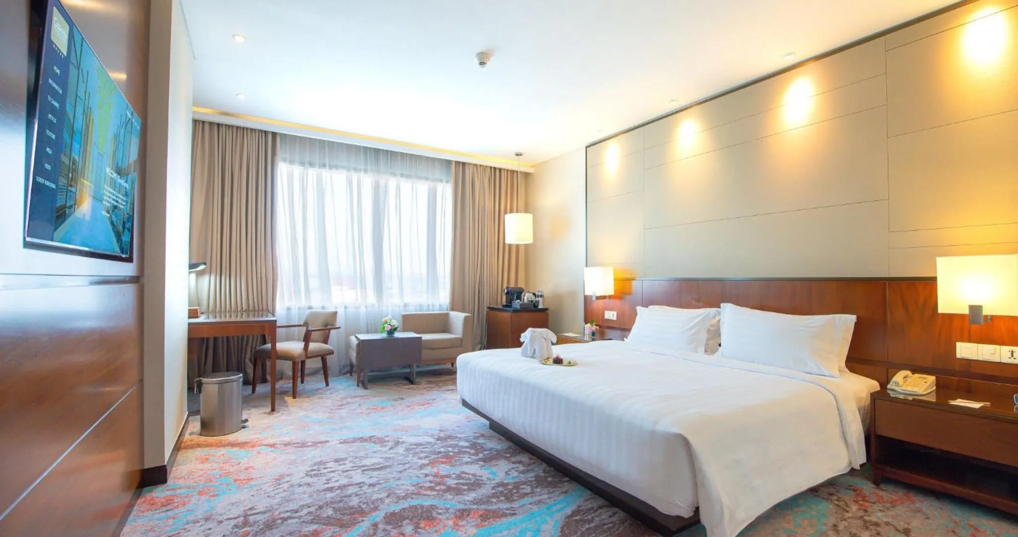 Bedroom, Bed in Gumaya Tower Hotel