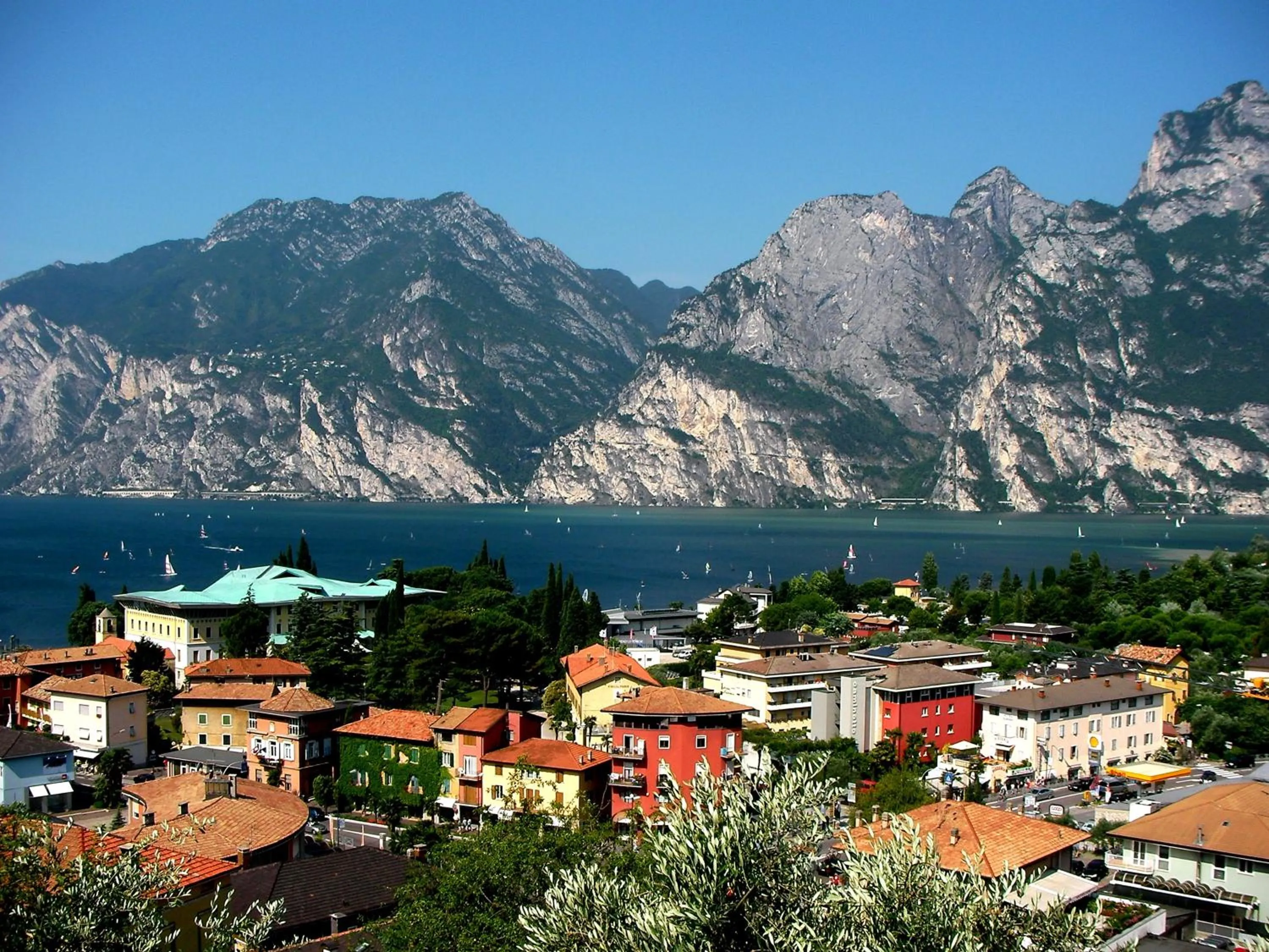 Area and facilities in Club Hotel e Residence La Vela