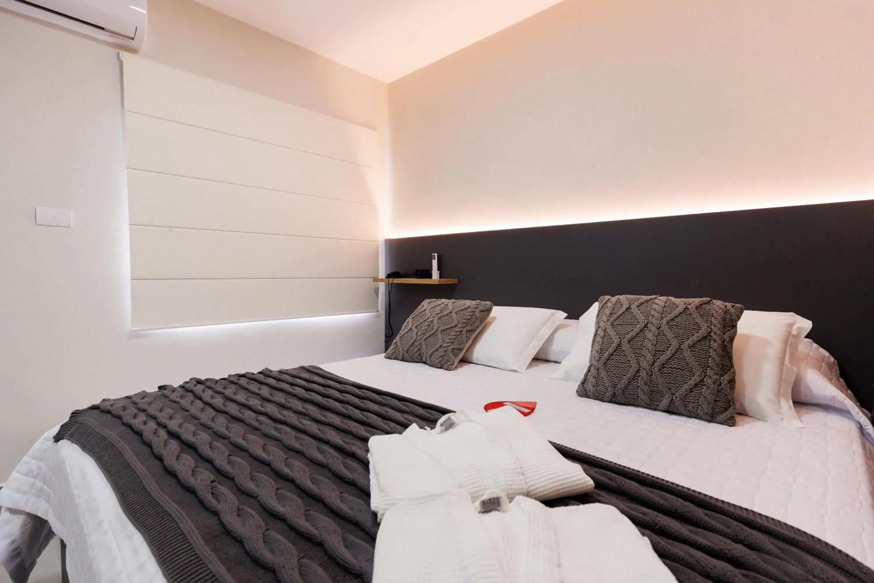 Bedroom, Bed in Tonello Business Hotel Bedroom, Bed in Tonello Business Hotel