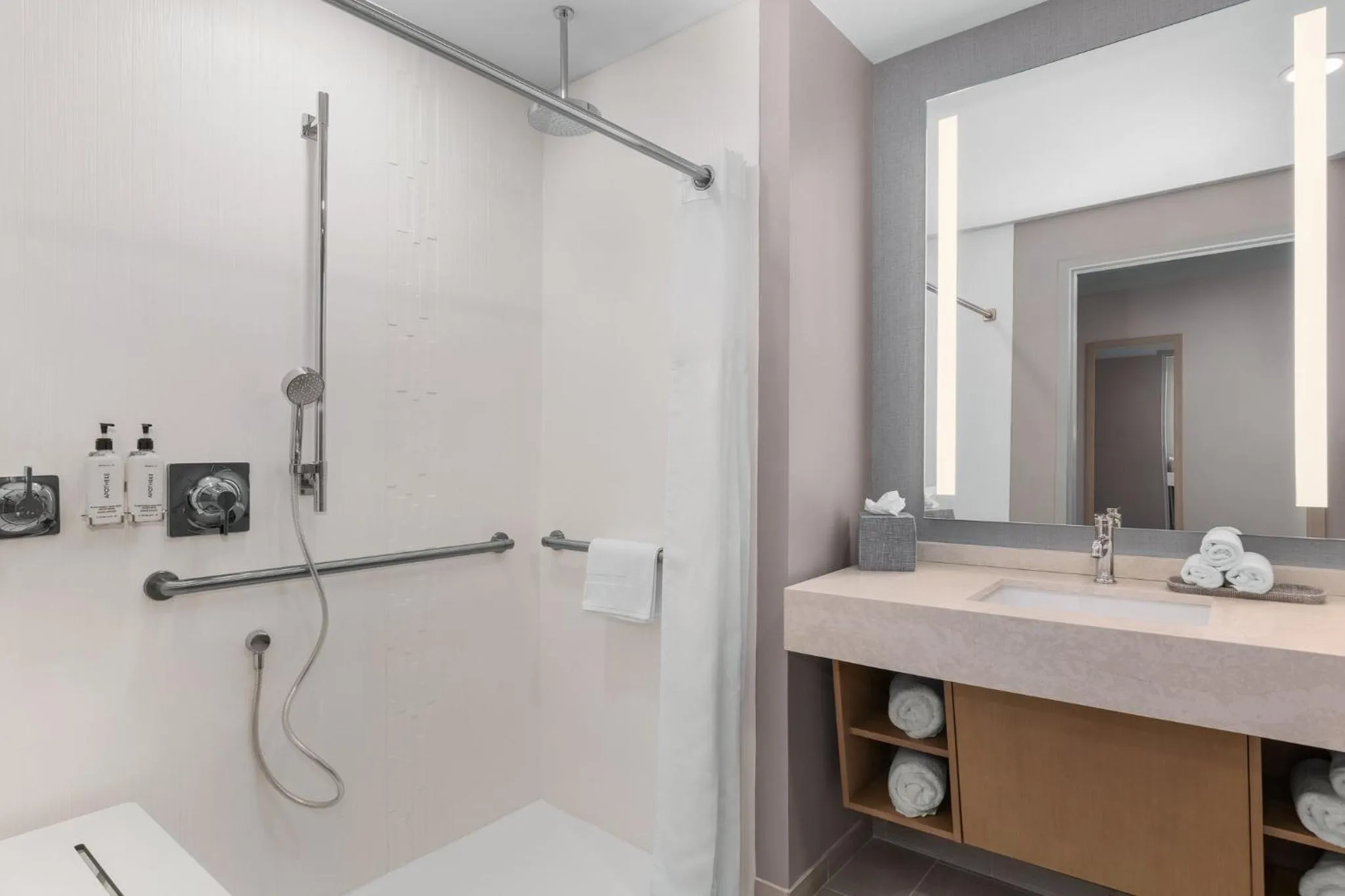 Bathroom in EVEN Hotel Orlando International Airport by IHG