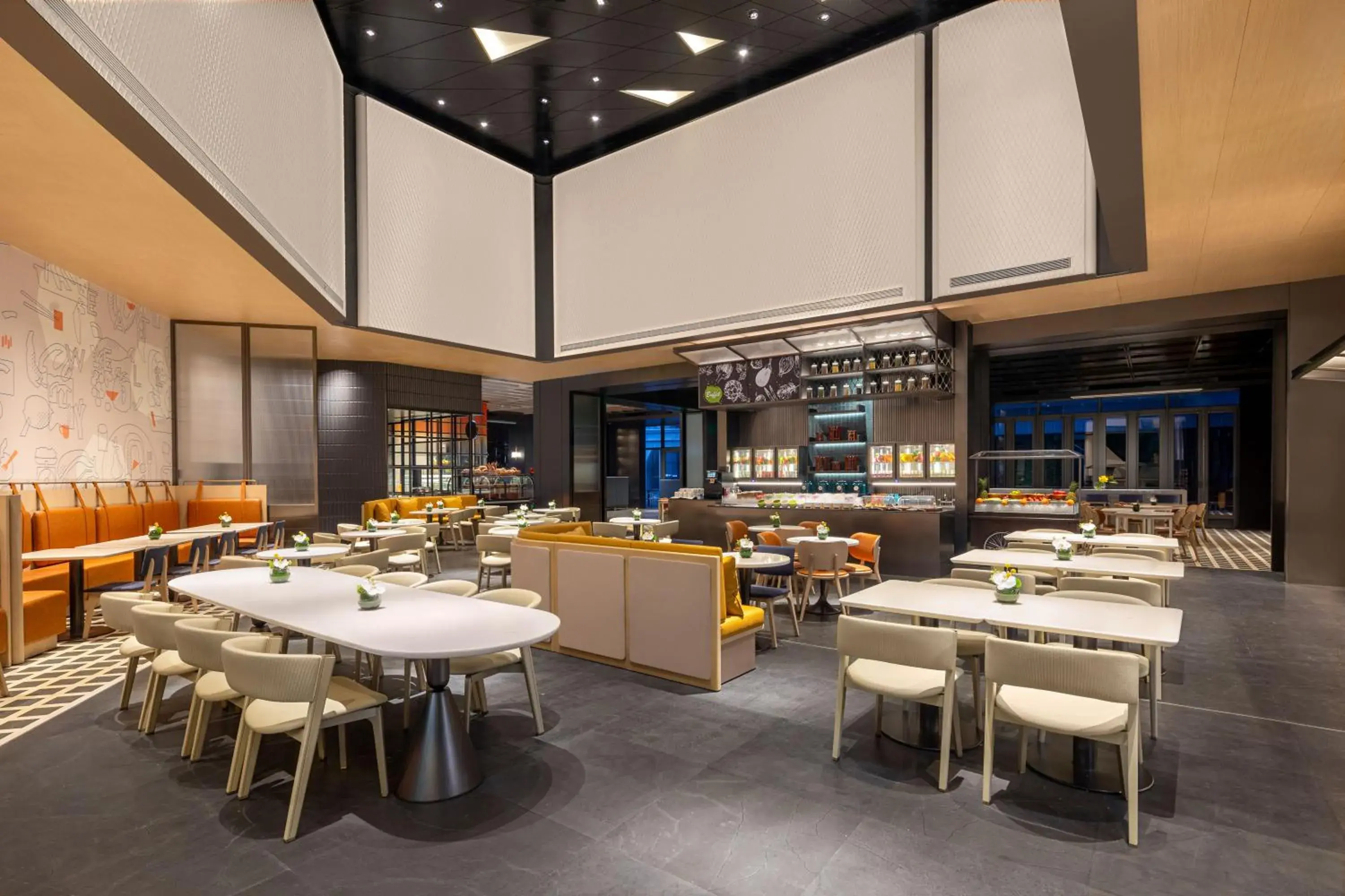 Restaurant/places to eat in EVEN Hotel Shanghai Hongqiao CBD by IHG Restaurant/places to eat in EVEN Hotel Shanghai Hongqiao CBD by IHG