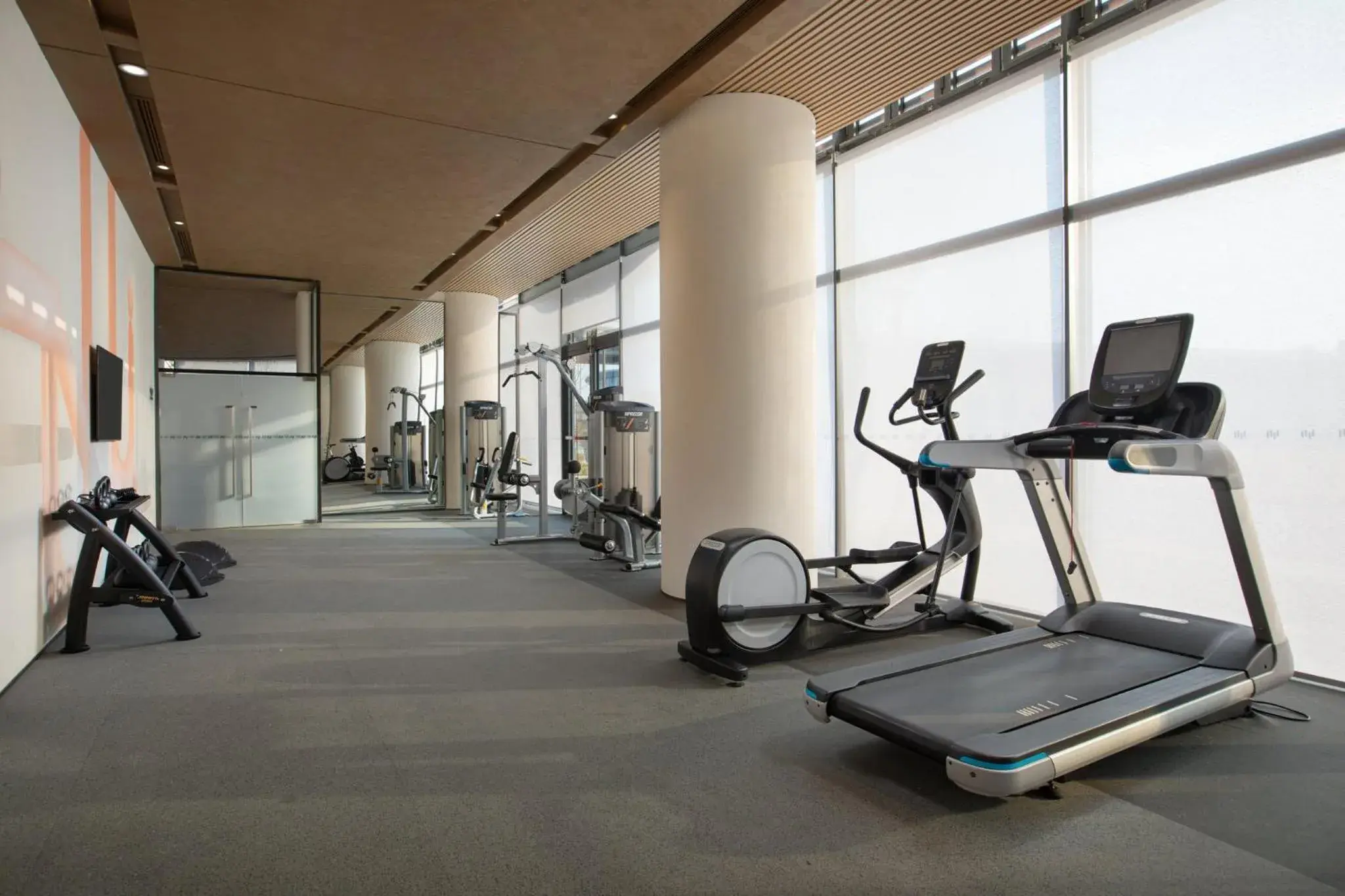 Fitness centre/facilities in EVEN Hotel Shanghai Hongqiao CBD by IHG Fitness centre/facilities in EVEN Hotel Shanghai Hongqiao CBD by IHG