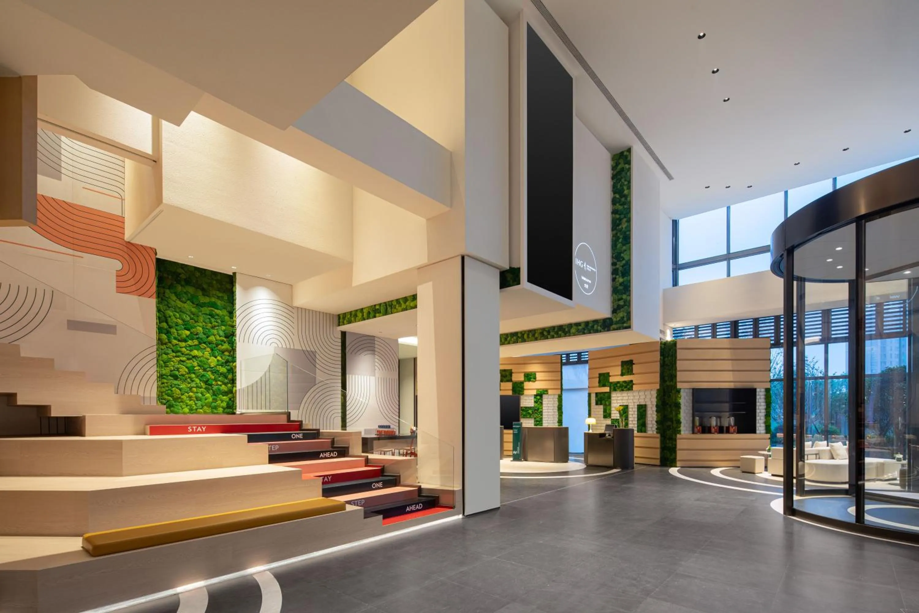 Lobby or reception in EVEN Hotel Shanghai Hongqiao CBD by IHG