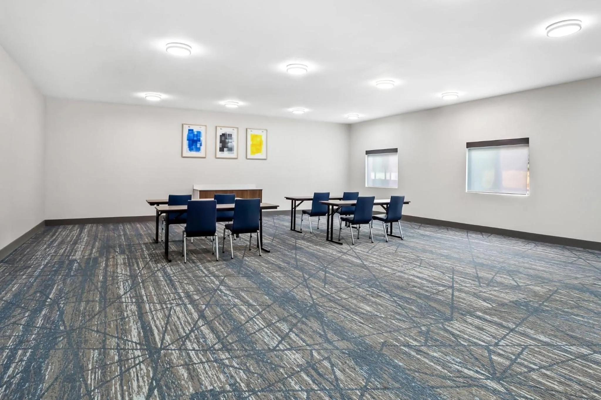 Meeting/conference room in Holiday Inn Express & Suites Tumwater - Olympia by IHG