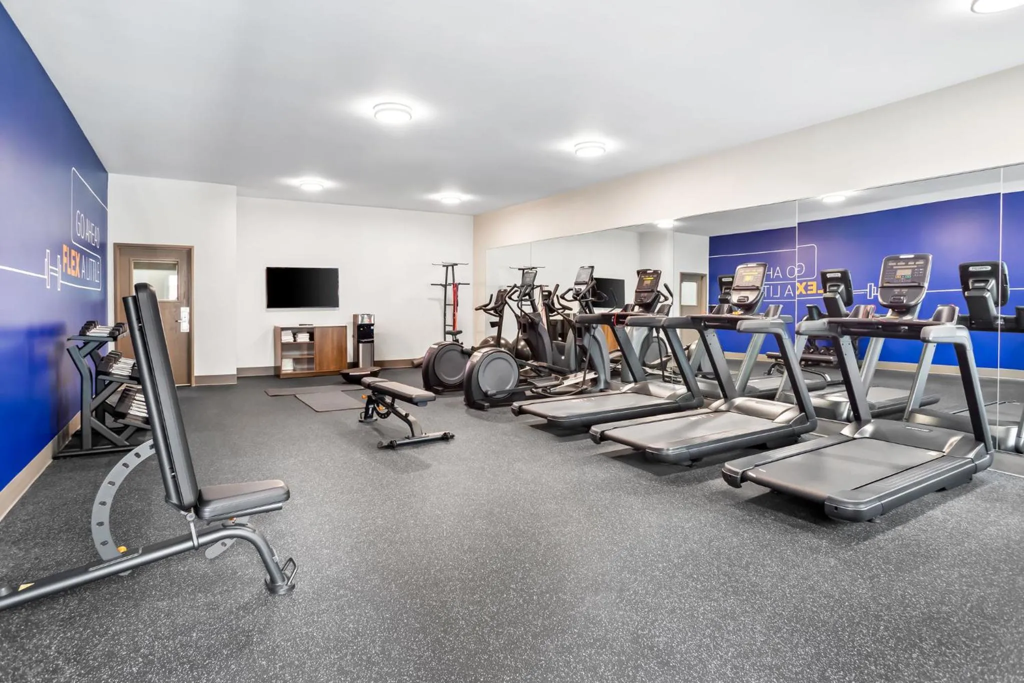 Fitness centre/facilities in Holiday Inn Express & Suites Tumwater - Olympia by IHG